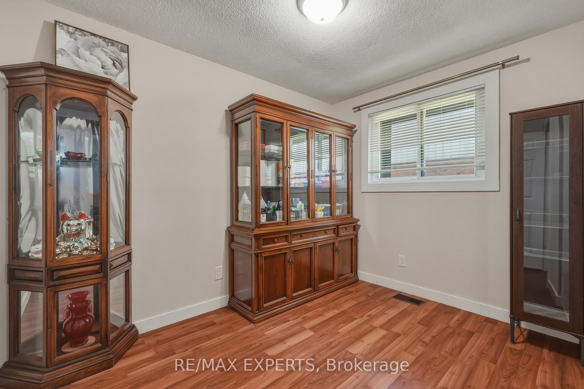 Photo 25 of 7142 Rosseau Place, Niagara Falls, Casey — HOMEH