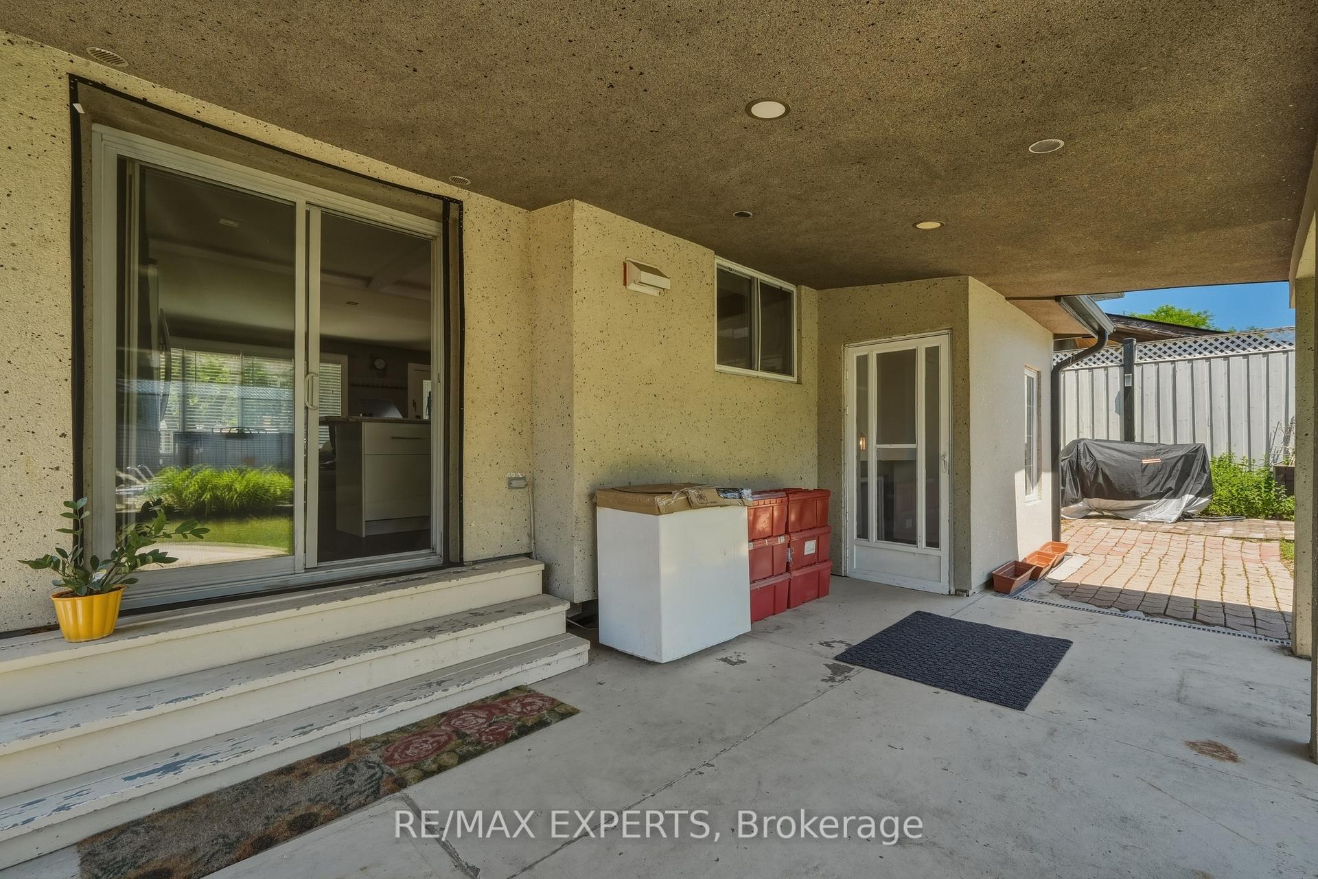 Photo 43 of 7142 Rosseau Place, Niagara Falls, Casey — HOMEH