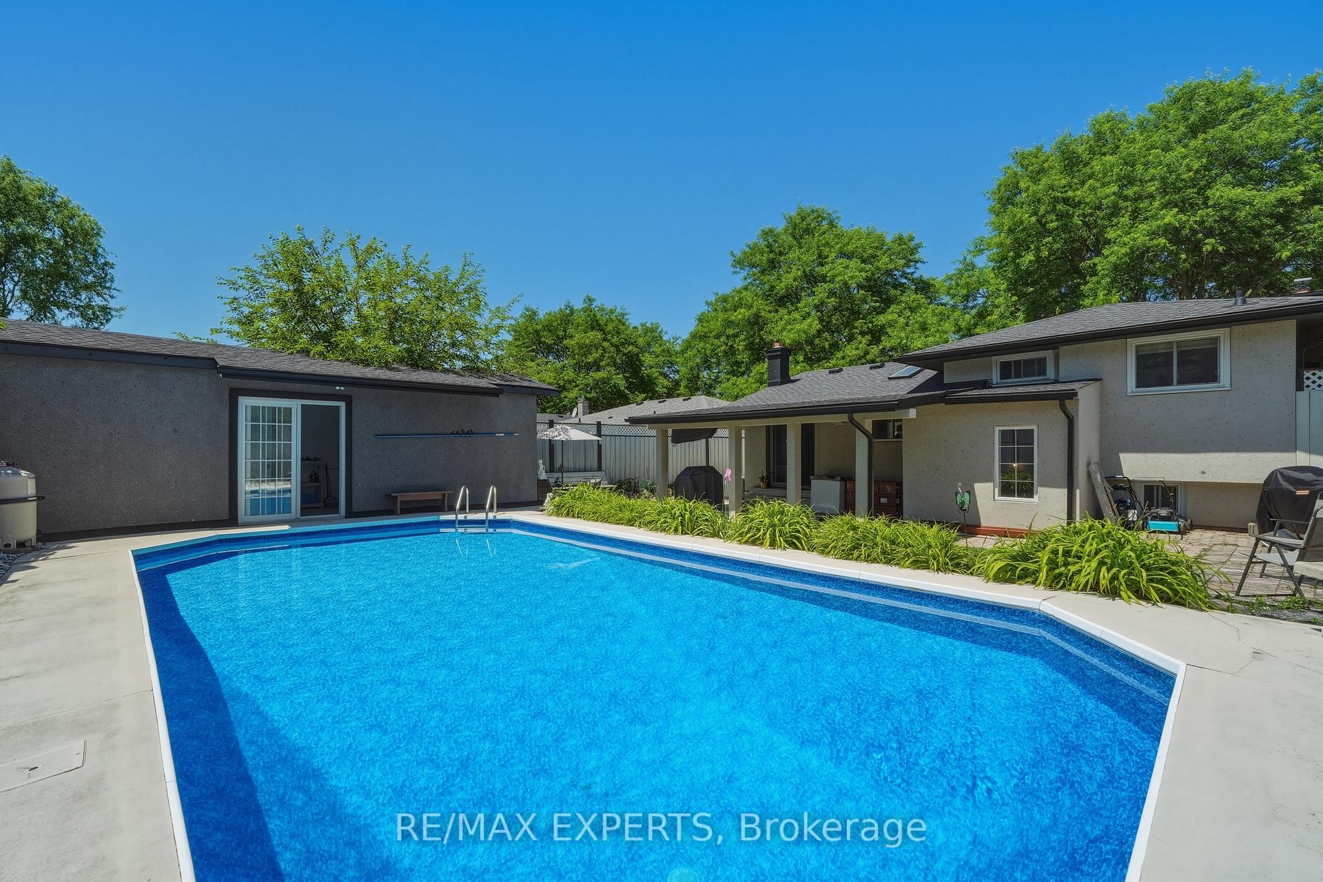 Photo 44 of 7142 Rosseau Place, Niagara Falls, Casey — HOMEH