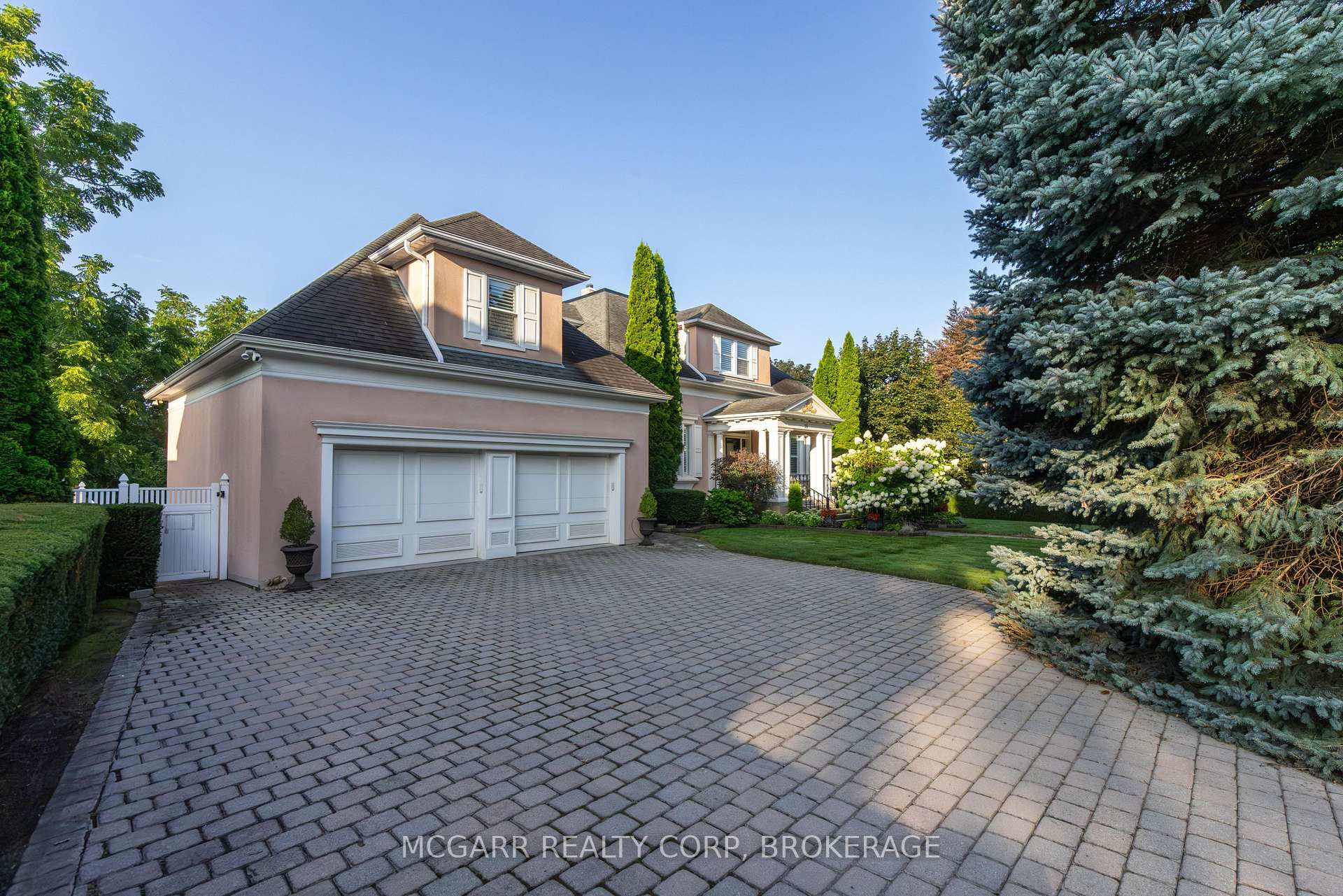 Photo 4 of 39 Yates Street, St. Catharines, Downtown — HOMEH