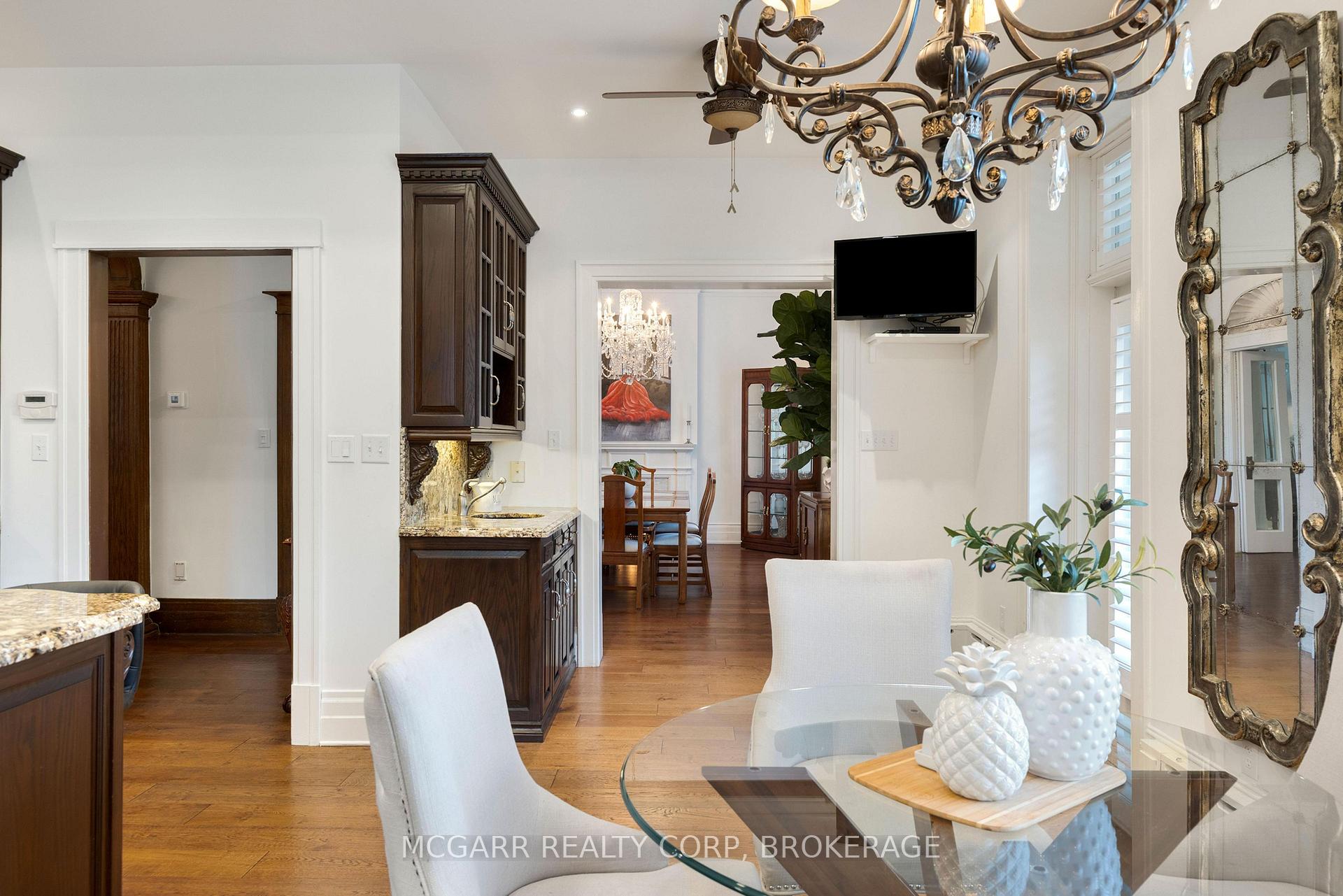 Photo 15 of 39 Yates Street, St. Catharines, Downtown — HOMEH