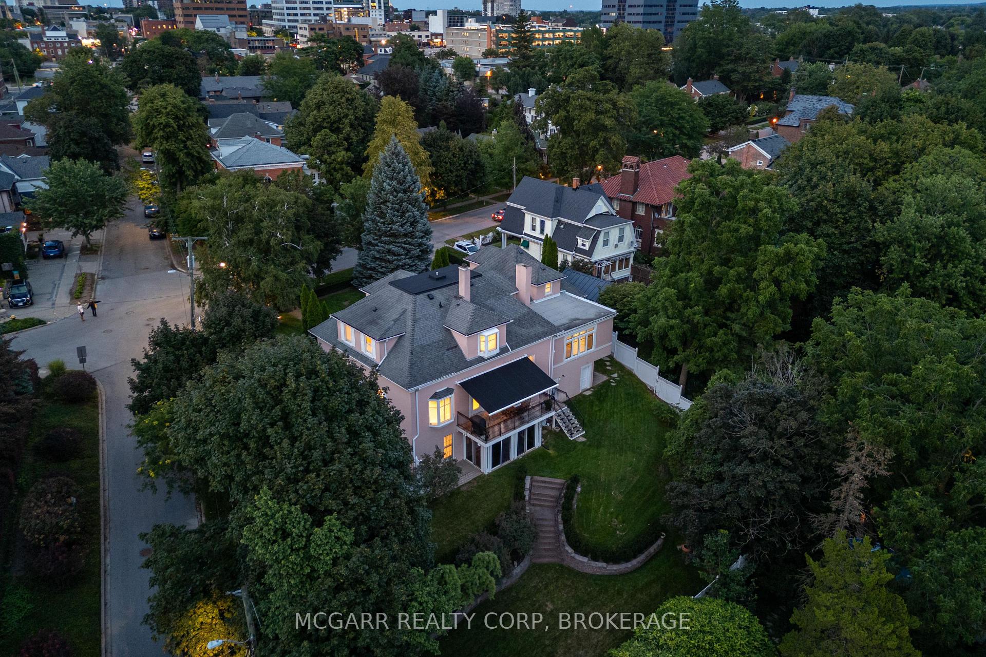 Photo 44 of 39 Yates Street, St. Catharines, Downtown — HOMEH