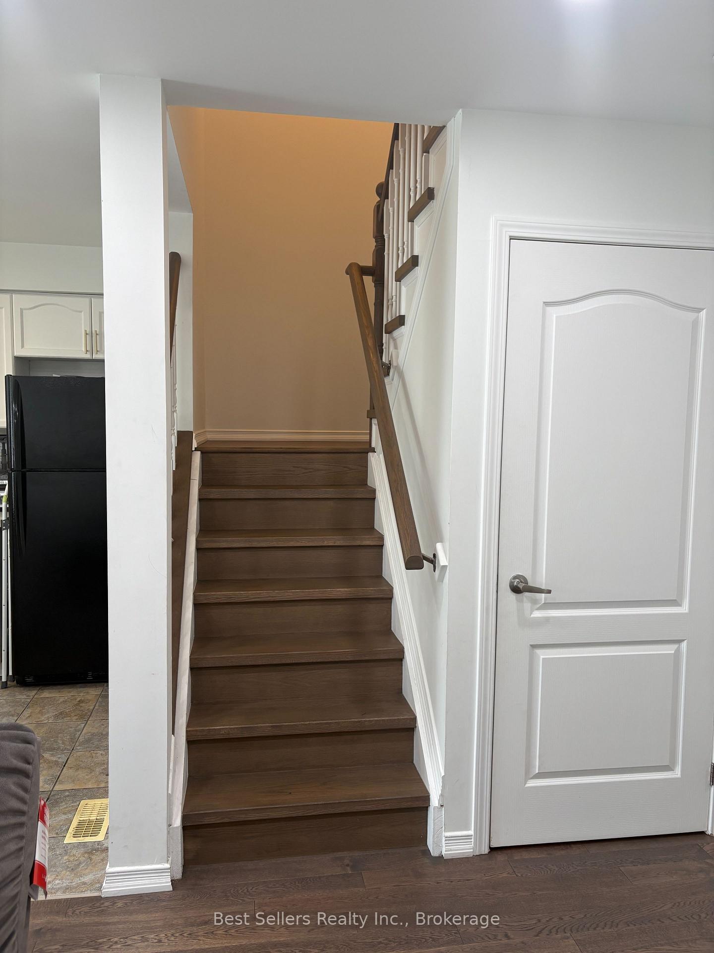 Photo 7 of 1269 Coleman Crescent, Innisfil, Alcona — HOMEH