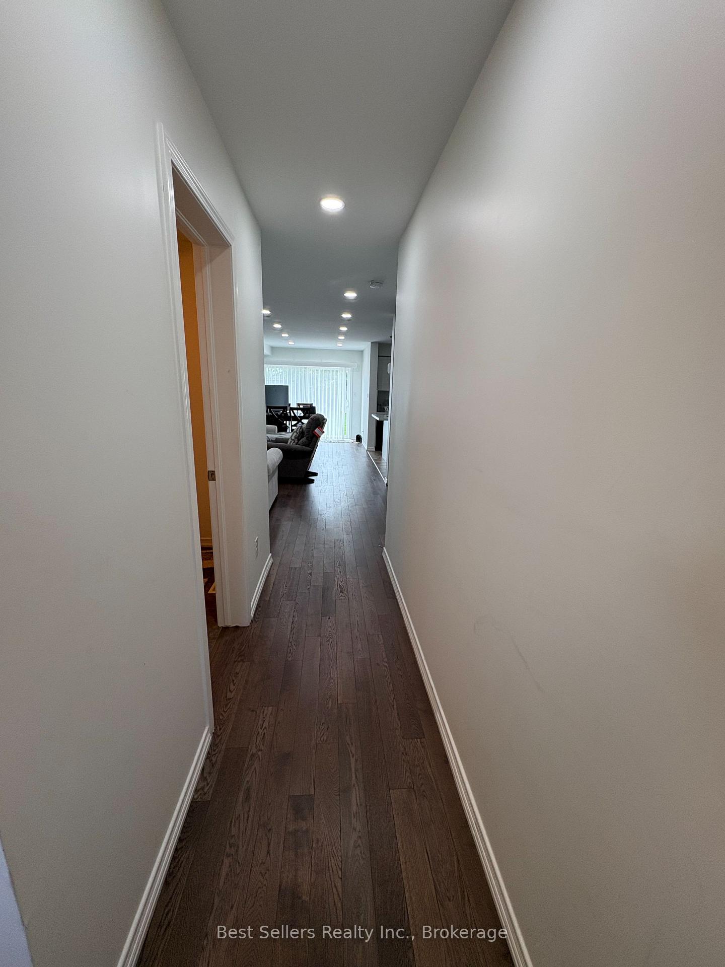 Photo 6 of 1269 Coleman Crescent, Innisfil, Alcona — HOMEH