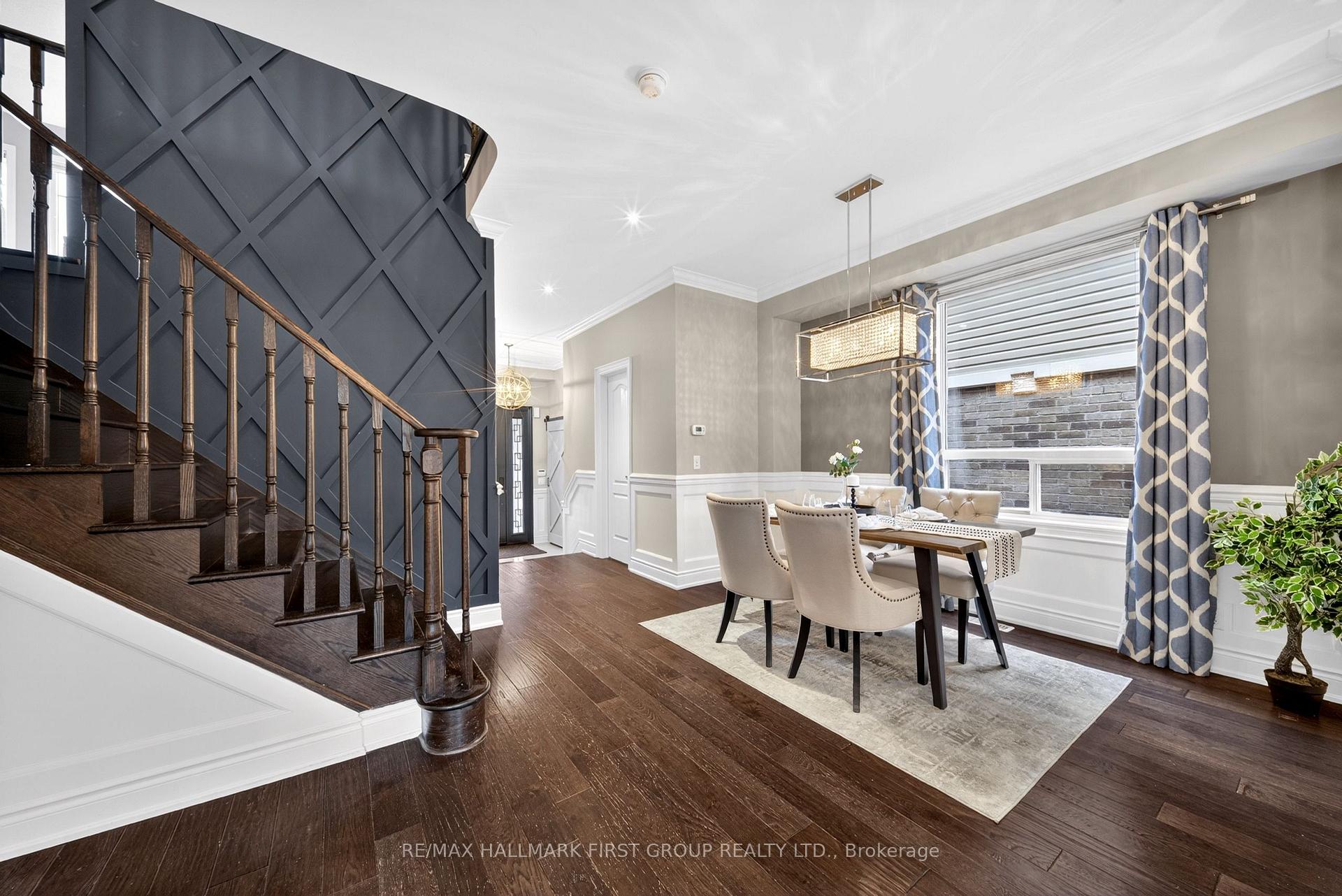 Photo 8 of 121 Blackwell Crescent, Oshawa, Windfields — HOMEH