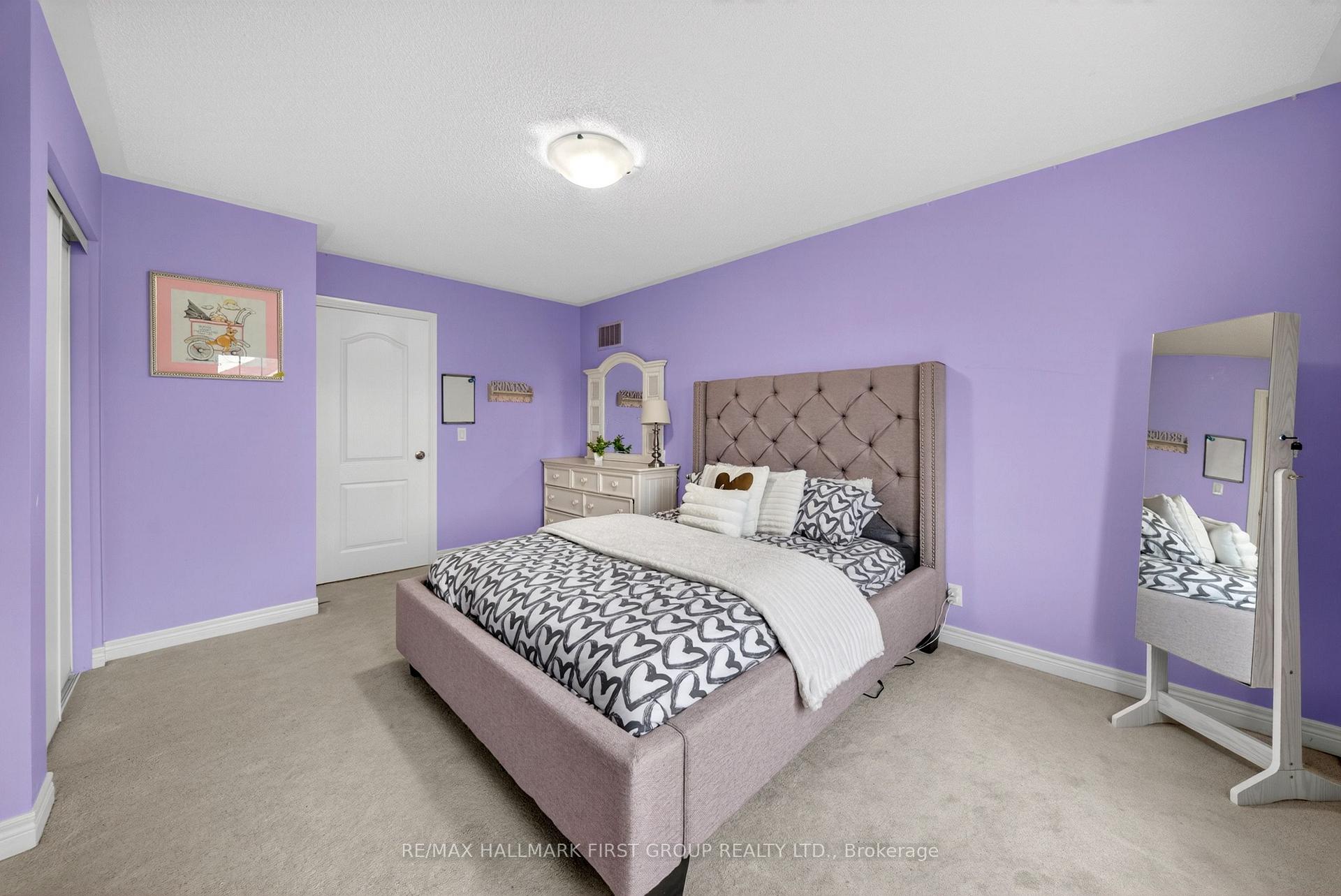 Photo 24 of 121 Blackwell Crescent, Oshawa, Windfields — HOMEH
