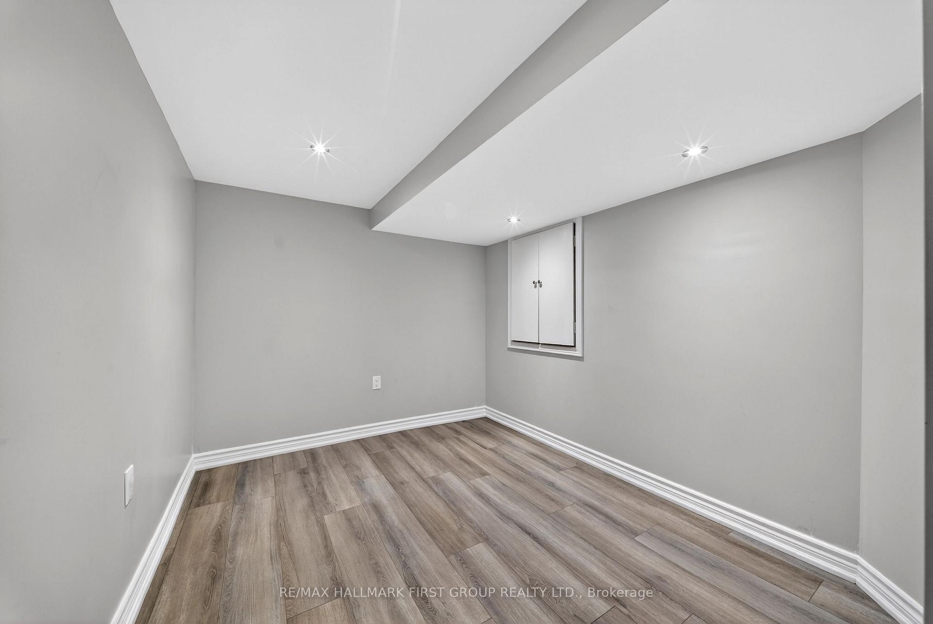 Photo 38 of 121 Blackwell Crescent, Oshawa, Windfields — HOMEH