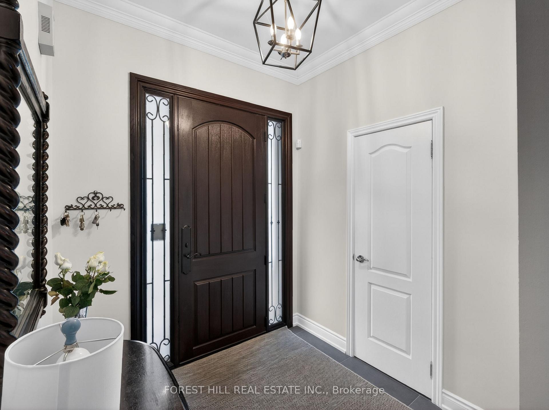 Photo 3 of 120 Sandwood Drive, Vaughan, Patterson — HOMEH