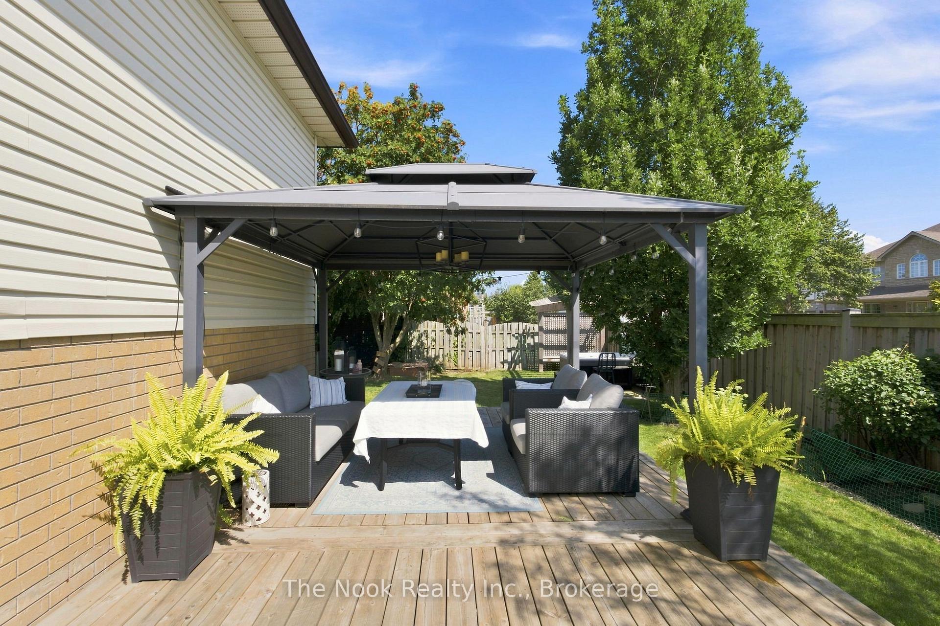 Photo 30 of 49 Granville Drive, Clarington, Courtice — HOMEH