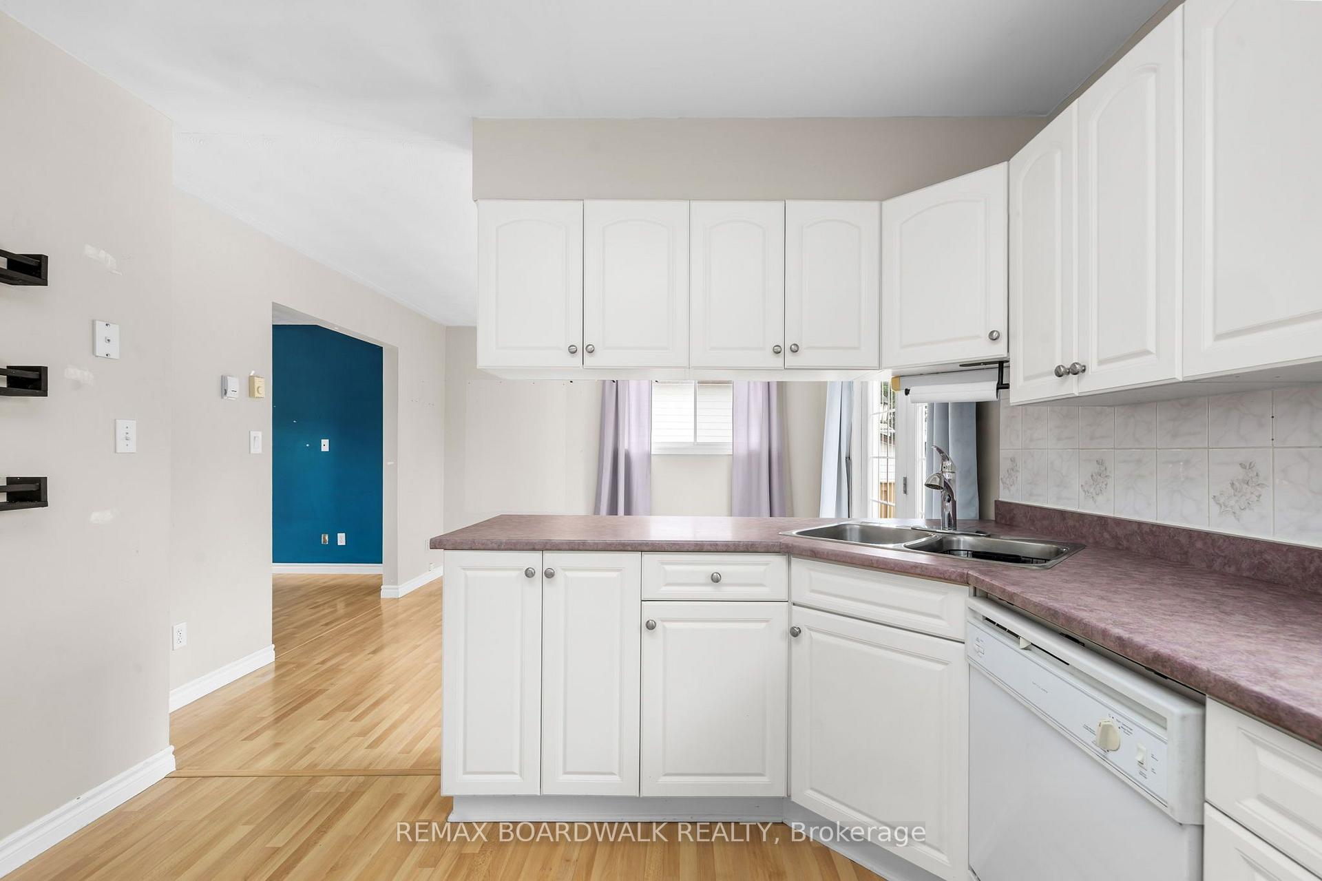 Photo 15 of 22 Merrick Street, Smiths Falls, Smiths Falls — HOMEH