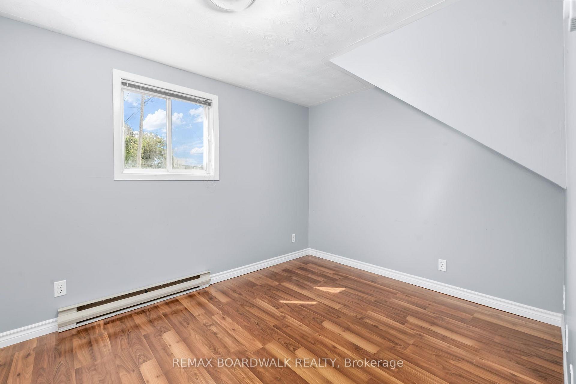 Photo 19 of 22 Merrick Street, Smiths Falls, Smiths Falls — HOMEH