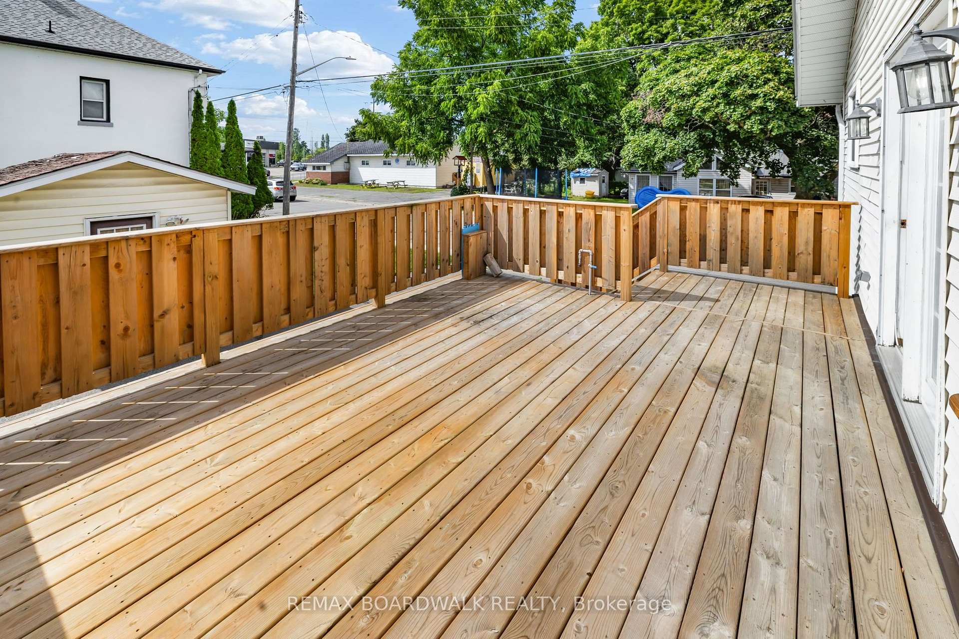 Photo 31 of 22 Merrick Street, Smiths Falls, Smiths Falls — HOMEH