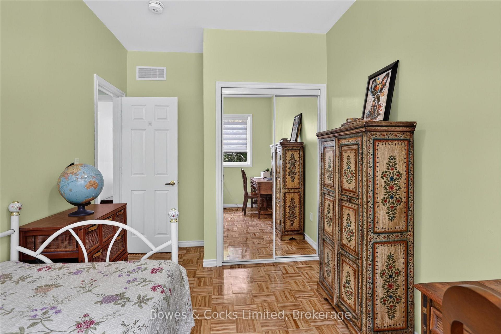 Photo 20 of 1244 Vick Road, Minden Hills, Snowdon — HOMEH