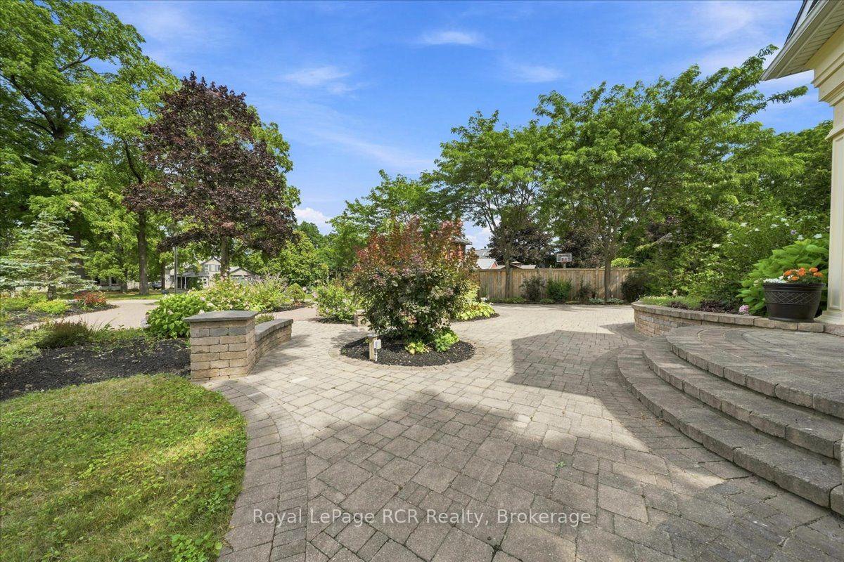 Photo 6 of 575 Queen Street, Kincardine — HOMEH