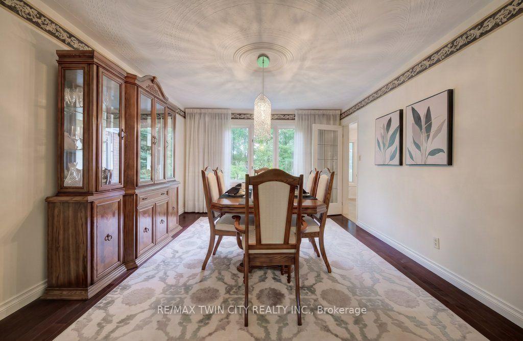 Photo 7 of 449 Knightsbridge Court, Waterloo, Upper Beechwood — HOMEH