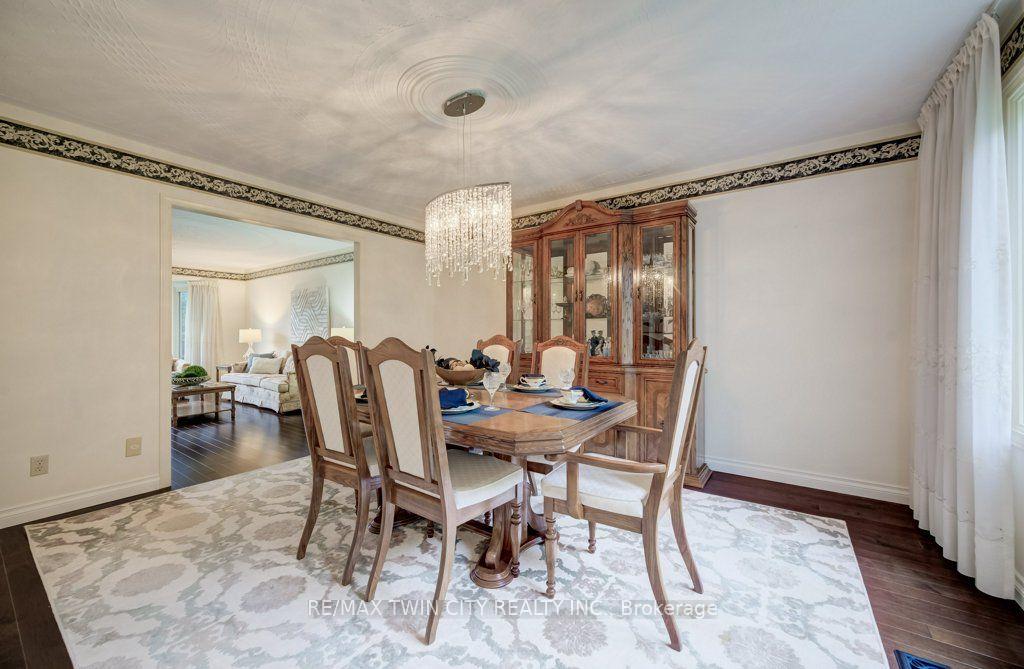 Photo 15 of 449 Knightsbridge Court, Waterloo, Upper Beechwood — HOMEH