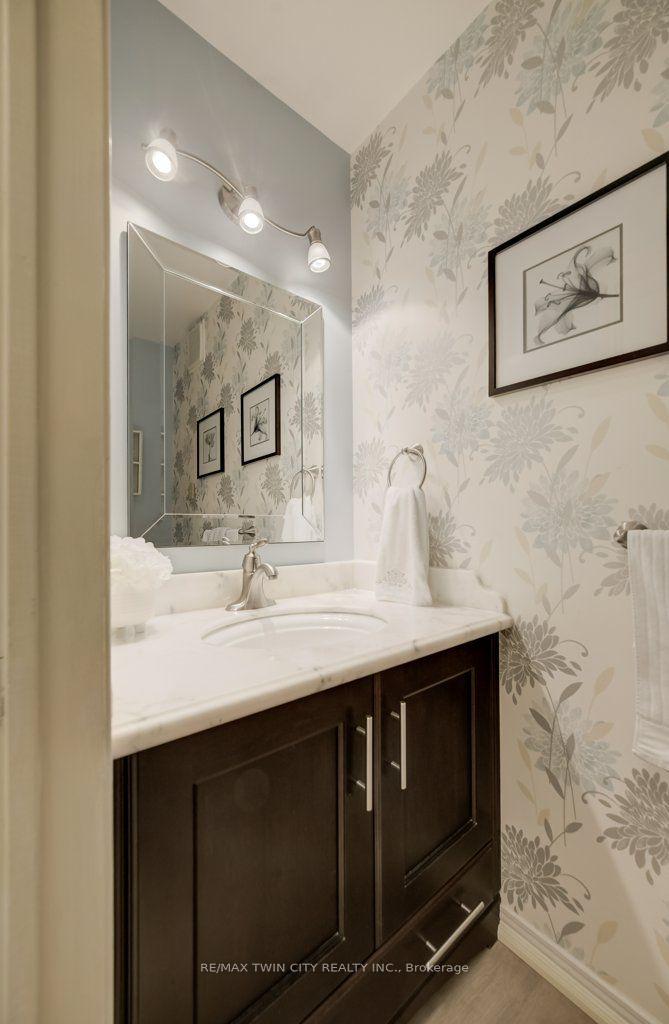 Photo 20 of 449 Knightsbridge Court, Waterloo, Upper Beechwood — HOMEH