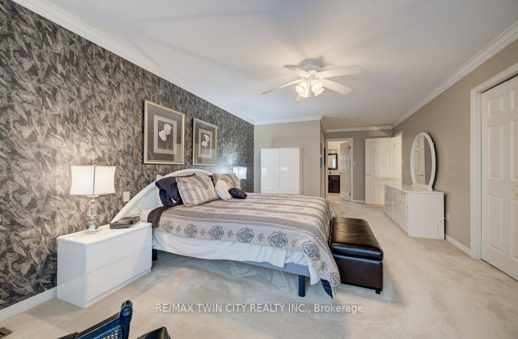 Photo 26 of 449 Knightsbridge Court, Waterloo, Upper Beechwood — HOMEH
