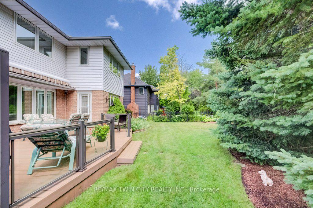 Photo 42 of 449 Knightsbridge Court, Waterloo, Upper Beechwood — HOMEH