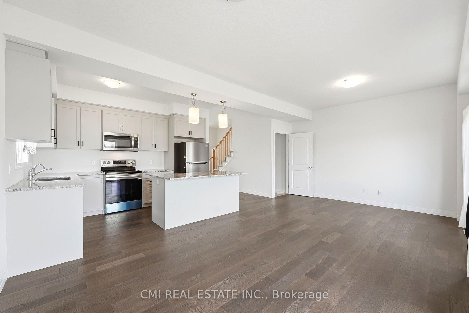 Photo 6 of 128 Dempsey Drive, Stratford — HOMEH