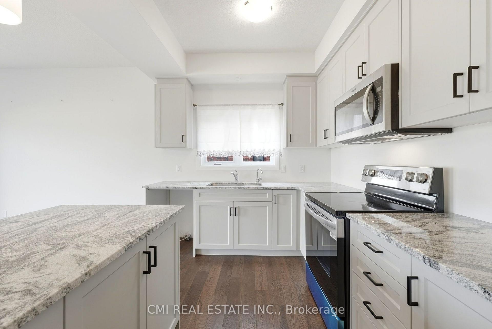 Photo 10 of 128 Dempsey Drive, Stratford — HOMEH