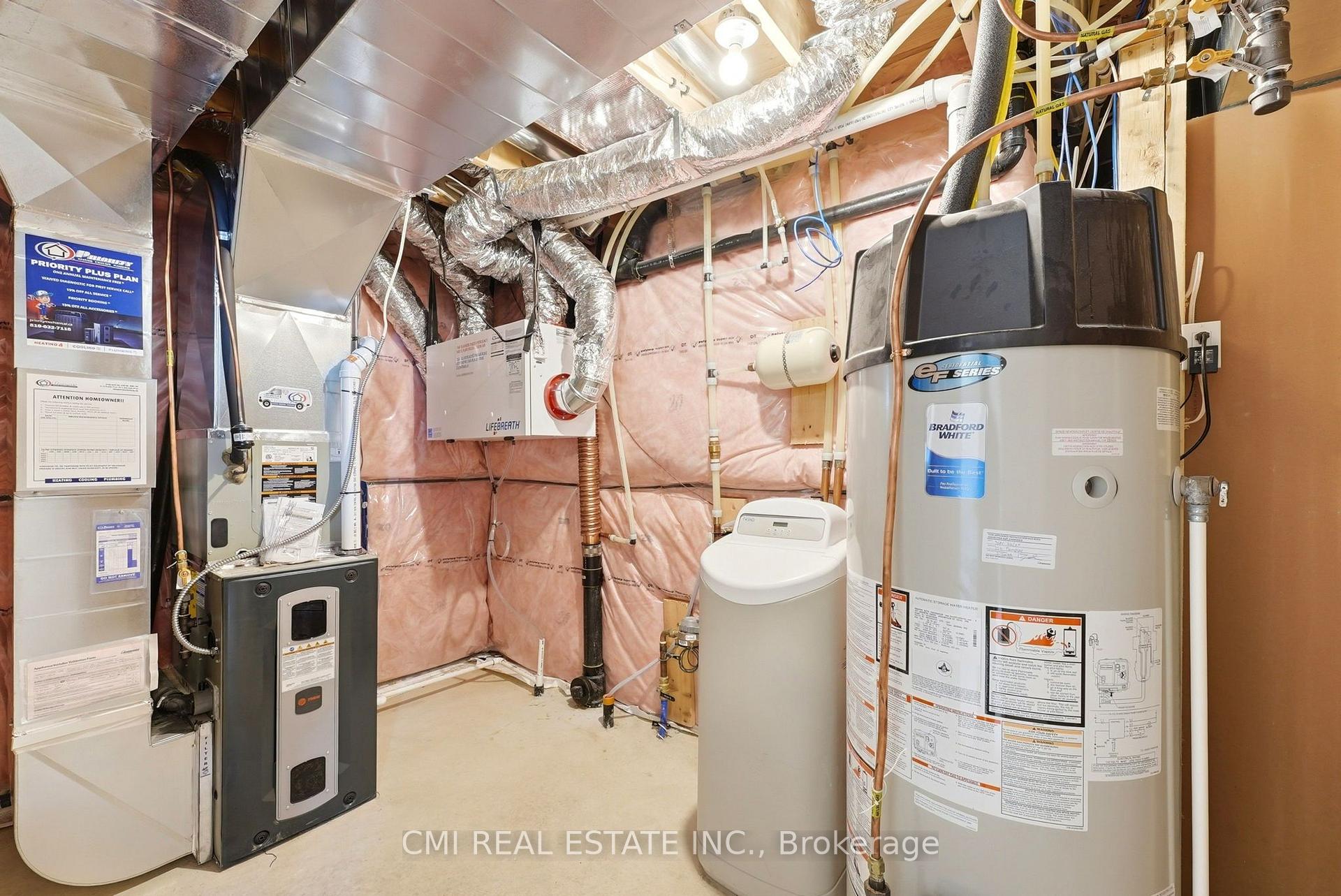 Photo 31 of 128 Dempsey Drive, Stratford — HOMEH