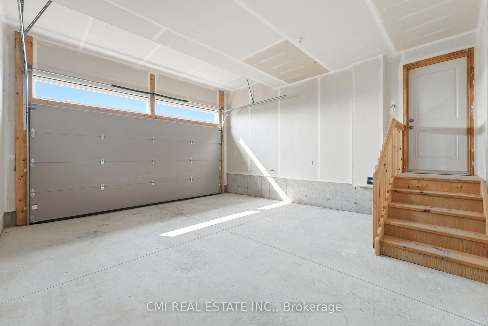 Photo 39 of 128 Dempsey Drive, Stratford — HOMEH