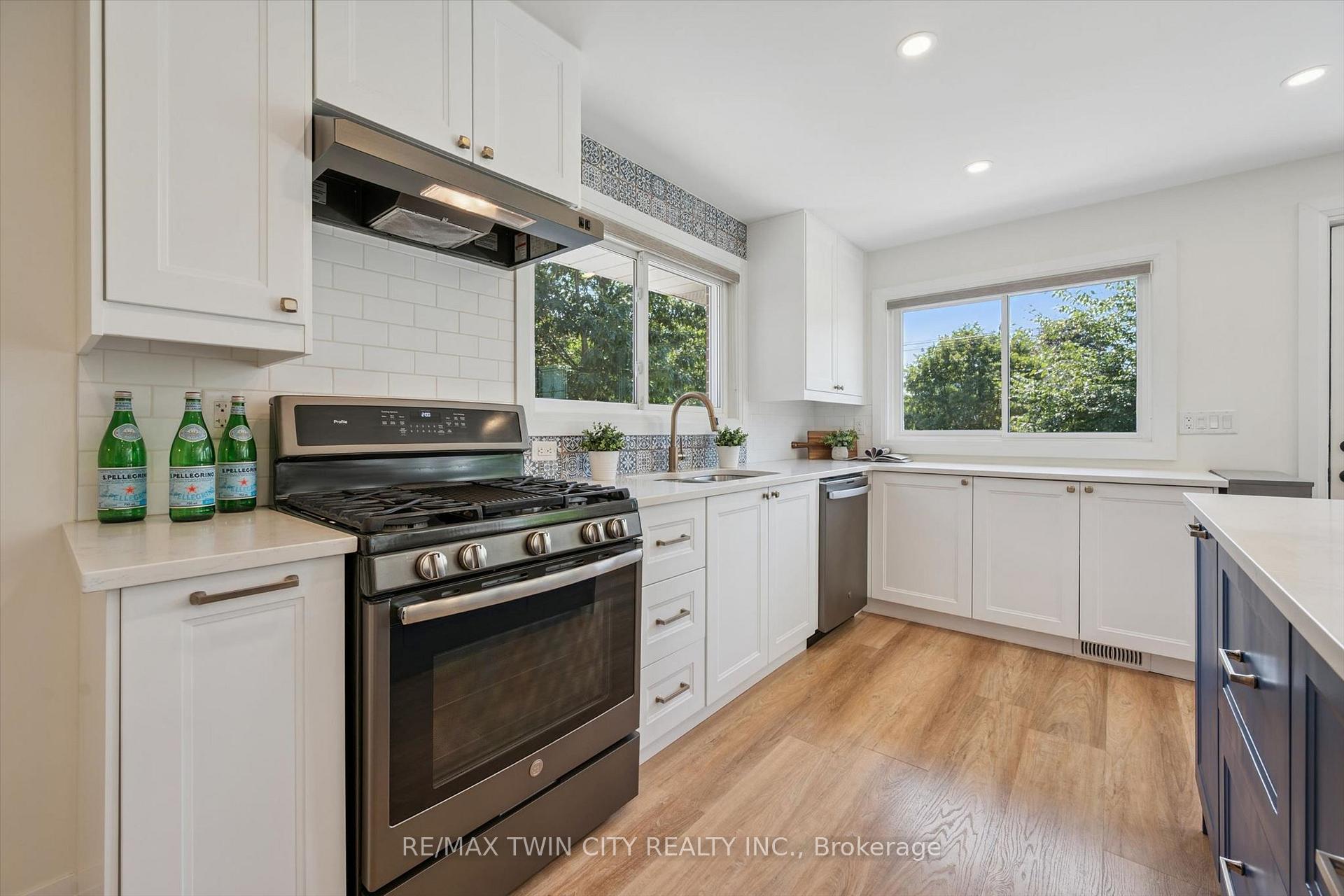 Photo 9 of 475 Stevenson Street N, Guelph, Riverside Park — HOMEH