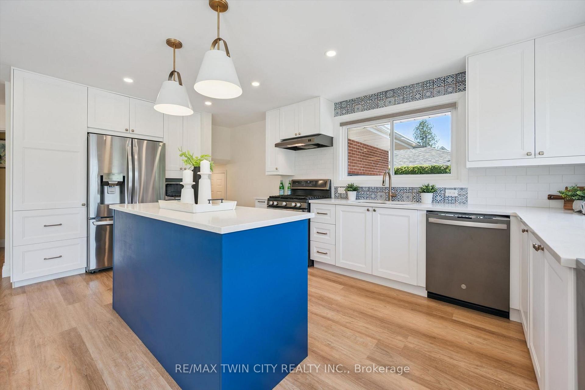 Photo 10 of 475 Stevenson Street N, Guelph, Riverside Park — HOMEH
