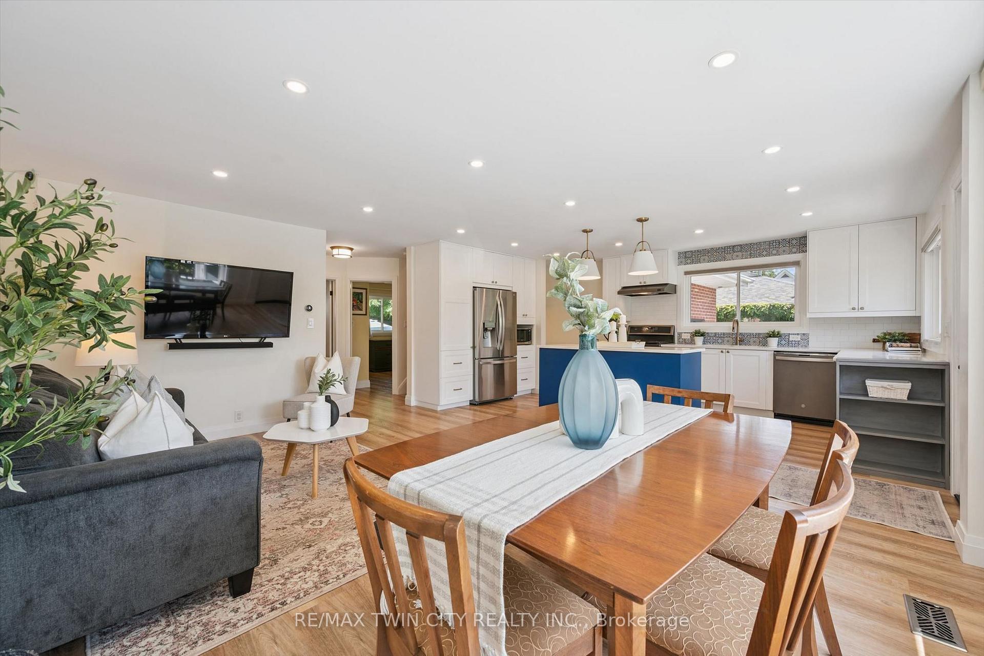 Photo 17 of 475 Stevenson Street N, Guelph, Riverside Park — HOMEH