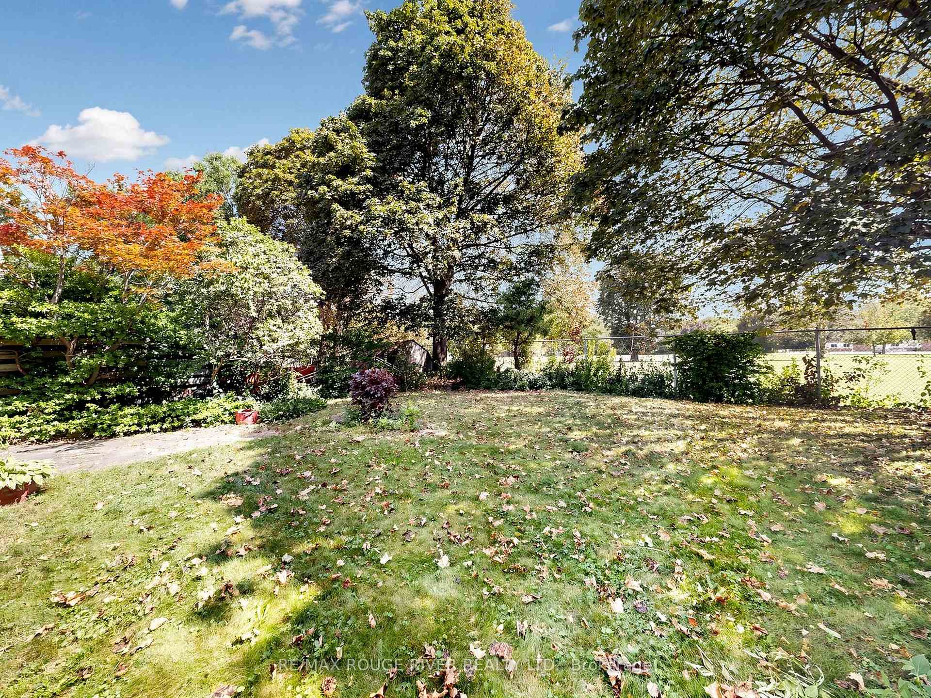 Photo 38 of 99 Oakley Boulevard, Scarborough, Bendale — HOMEH