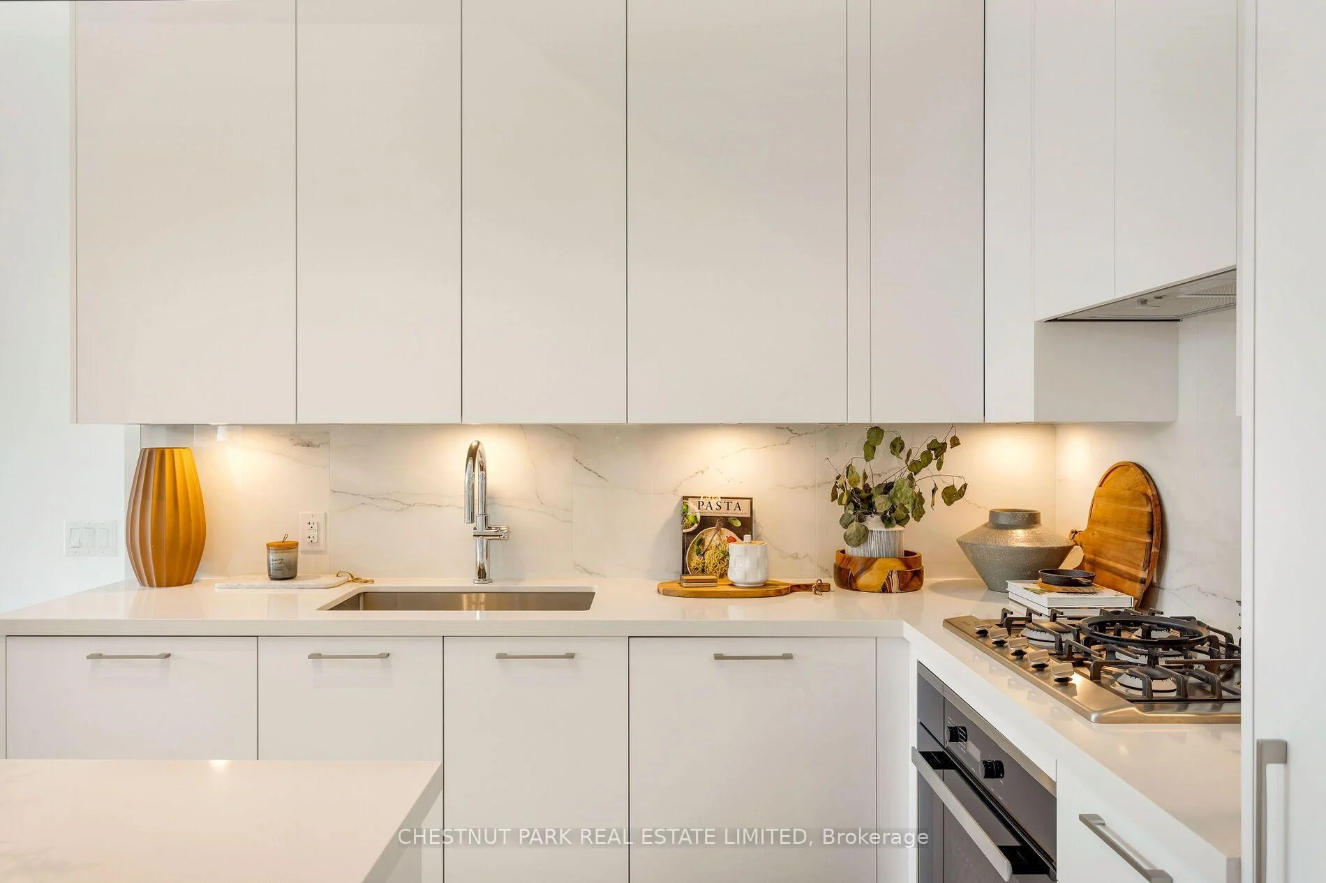 Photo 34 of Unit TH12, 33 Frederick Todd Way, Toronto, Thorncliffe Park — HOMEH