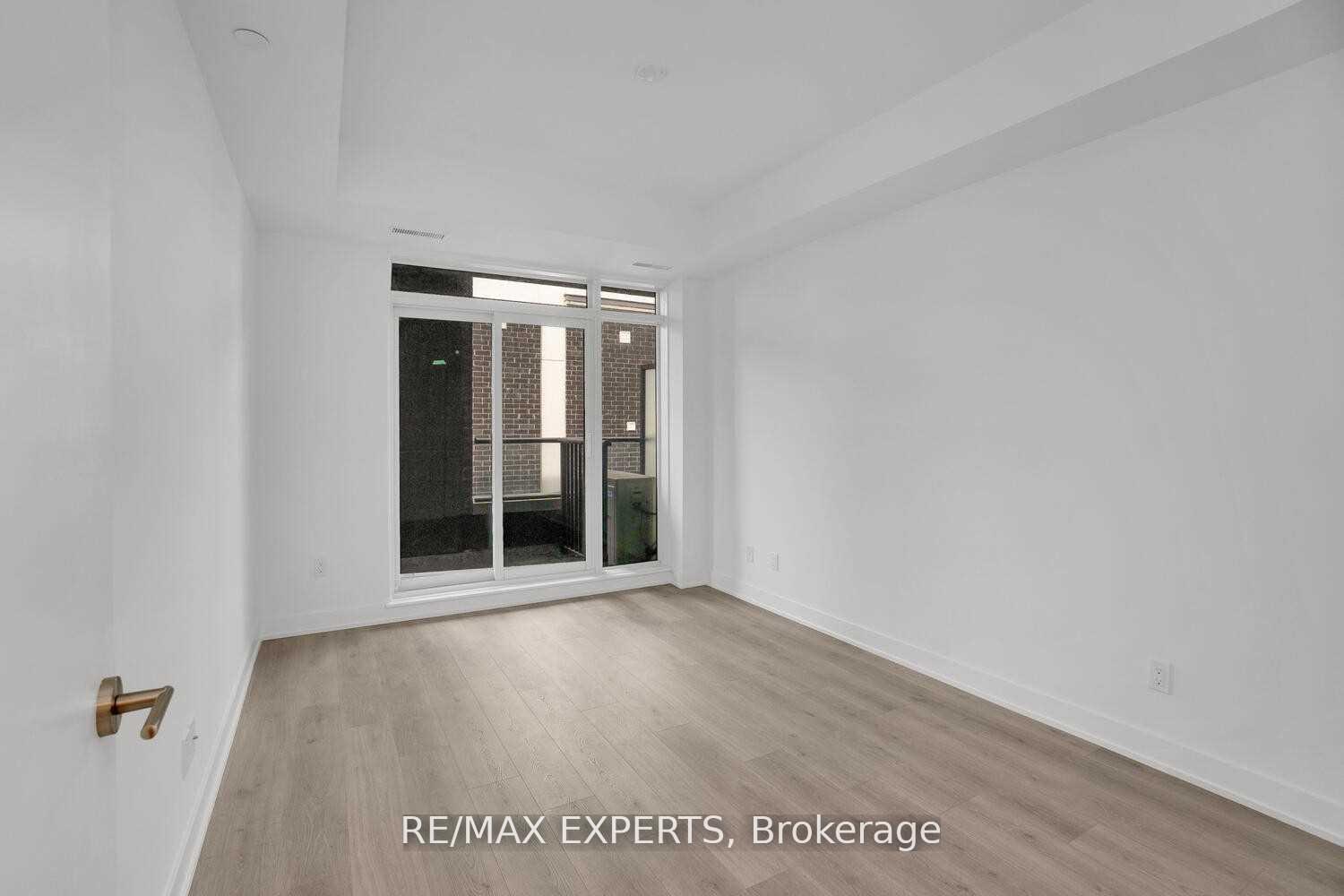 Photo 8 of Unit 309, 1709 Bur Oak Avenue, Markham, Wismer — HOMEH