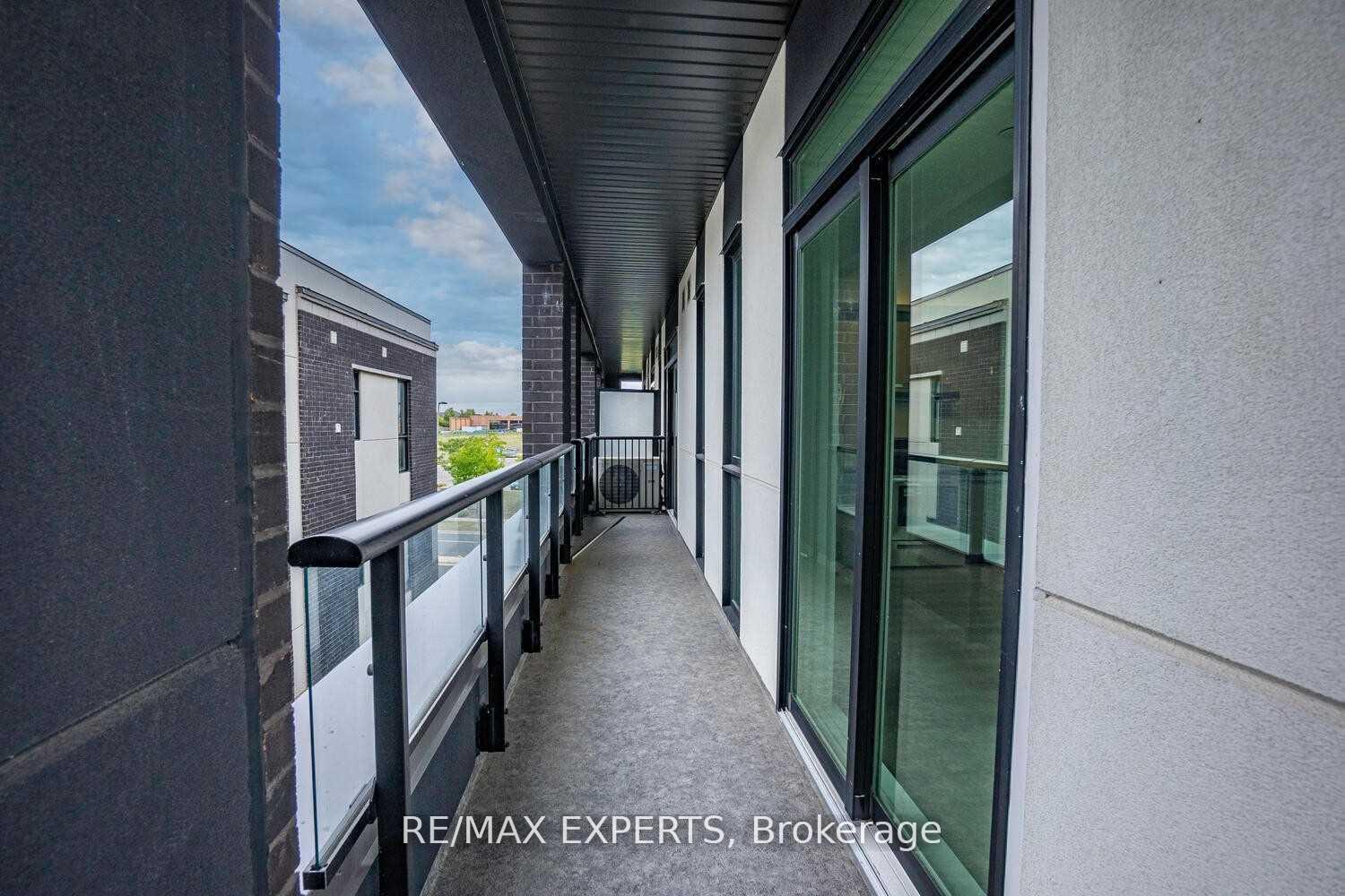 Photo 23 of Unit 309, 1709 Bur Oak Avenue, Markham, Wismer — HOMEH