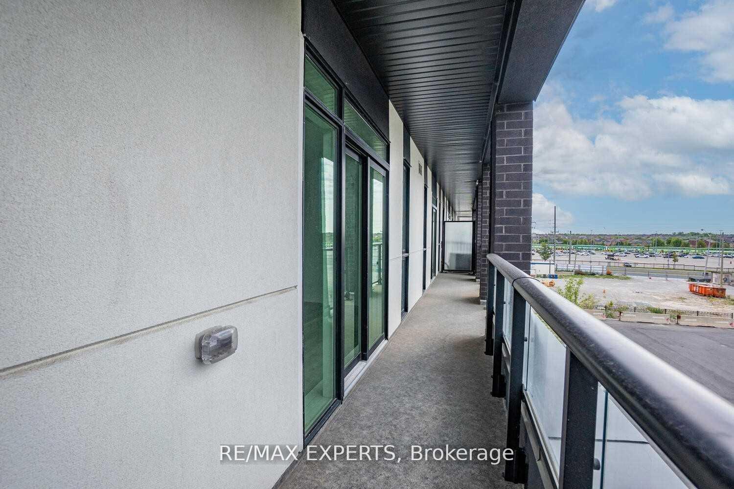 Photo 24 of Unit 309, 1709 Bur Oak Avenue, Markham, Wismer — HOMEH