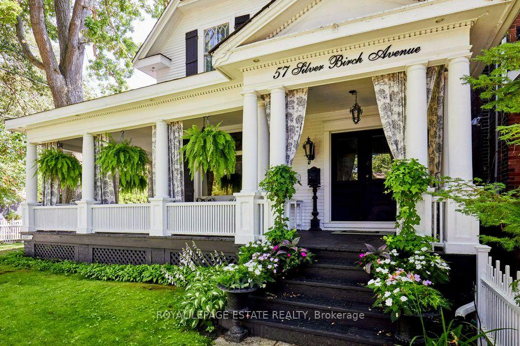 Photo 3 of 57 Silver Birch Avenue, Toronto, The Beaches — HOMEH