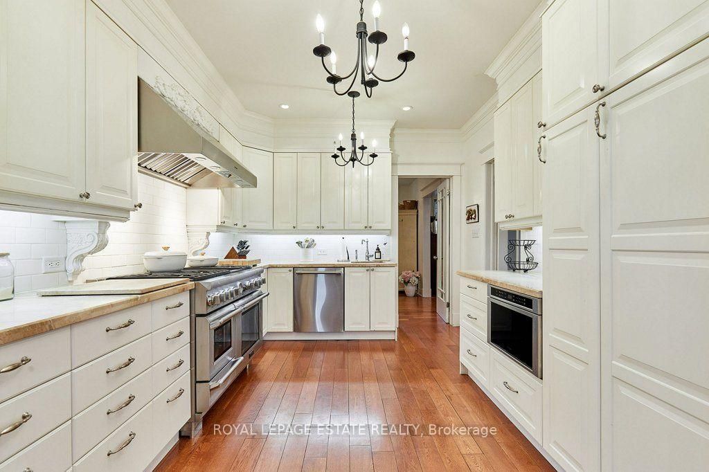Photo 17 of 57 Silver Birch Avenue, Toronto, The Beaches — HOMEH