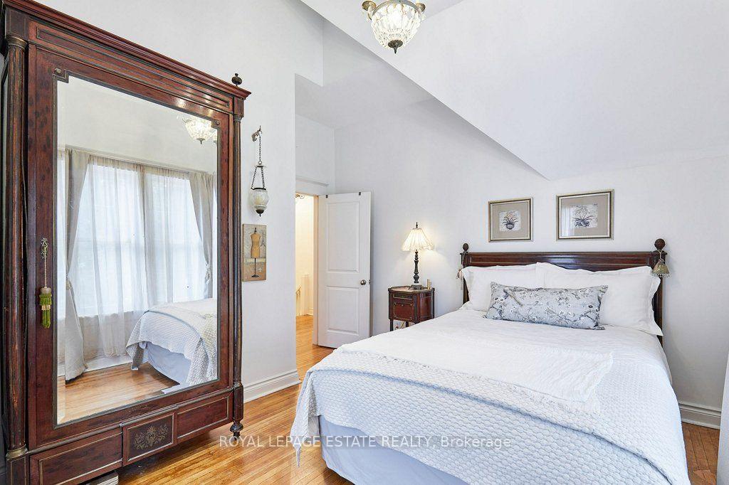 Photo 33 of 57 Silver Birch Avenue, Toronto, The Beaches — HOMEH