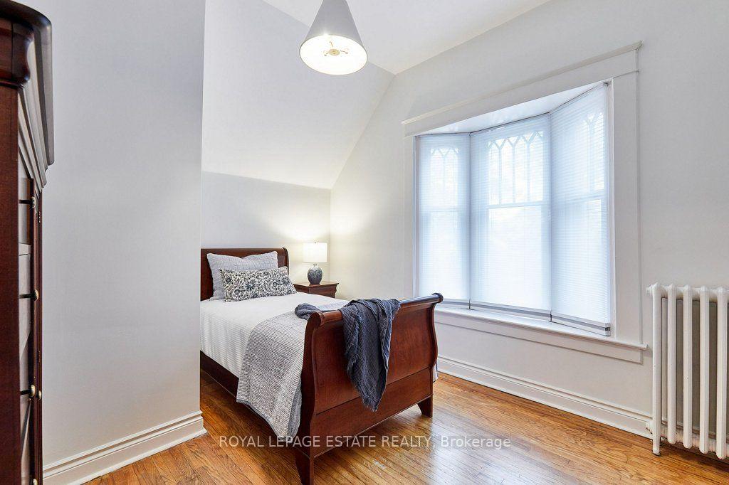 Photo 37 of 57 Silver Birch Avenue, Toronto, The Beaches — HOMEH