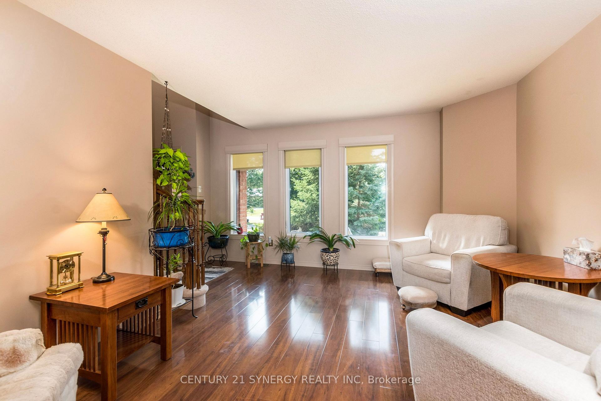 Photo 6 of 6646 Cherrystone Drive N, Ottawa, Kars — HOMEH