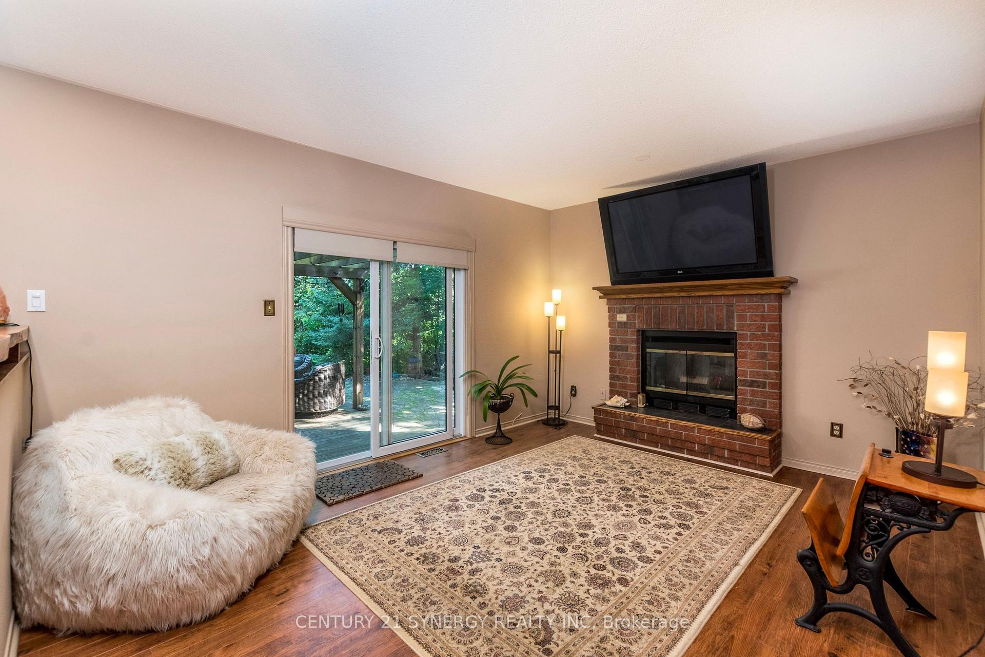 Photo 15 of 6646 Cherrystone Drive N, Ottawa, Kars — HOMEH