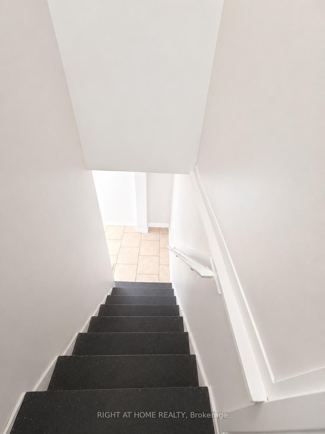 Photo 6 of Unit Lower, 67 Brentwood Drive, Hamilton, Huntington — HOMEH