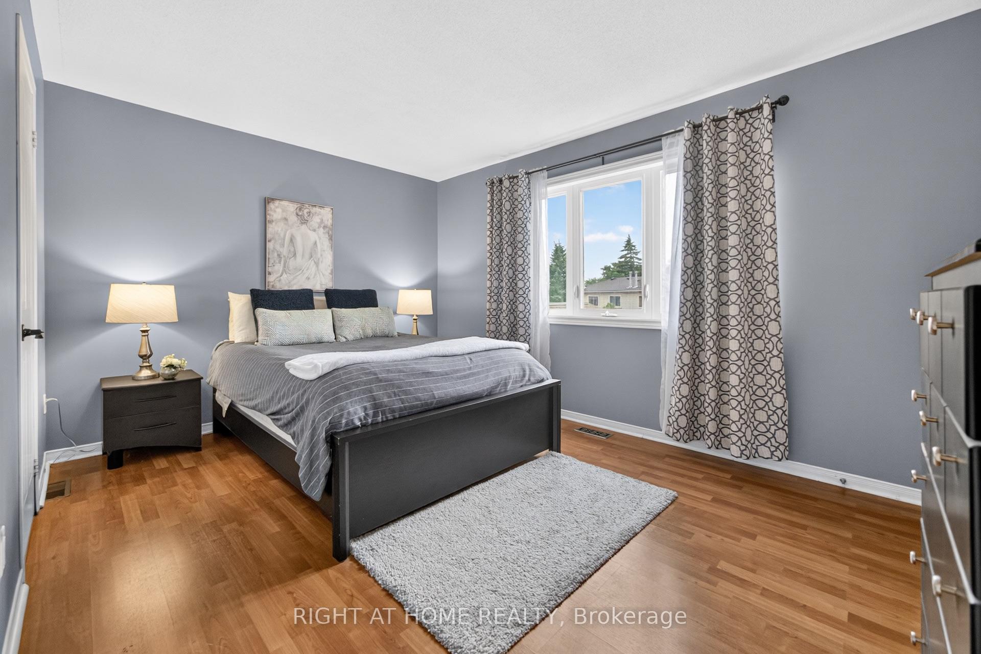 Photo 22 of 3 Beverly Lane, Halton Hills, Georgetown — HOMEH