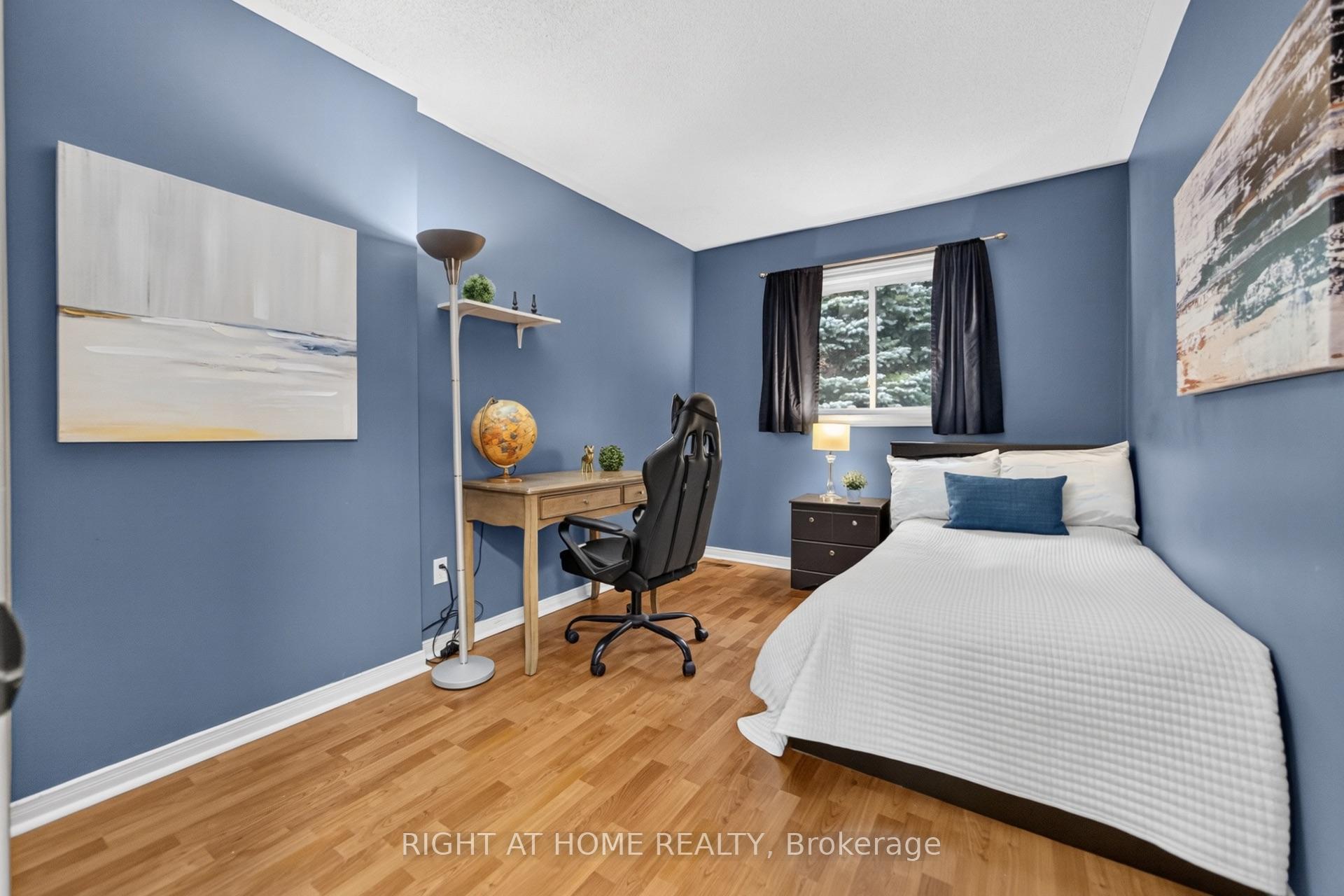 Photo 26 of 3 Beverly Lane, Halton Hills, Georgetown — HOMEH