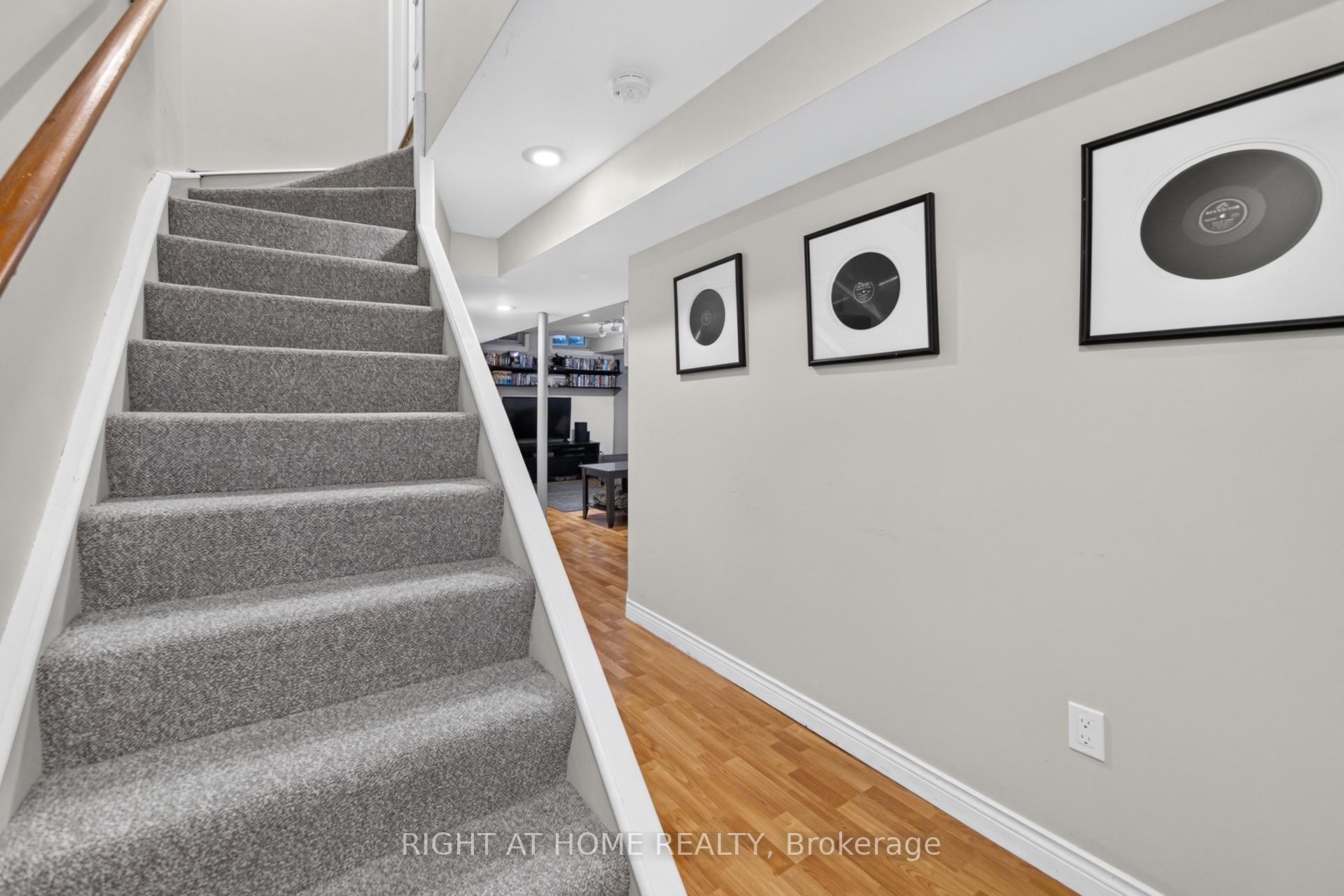 Photo 29 of 3 Beverly Lane, Halton Hills, Georgetown — HOMEH