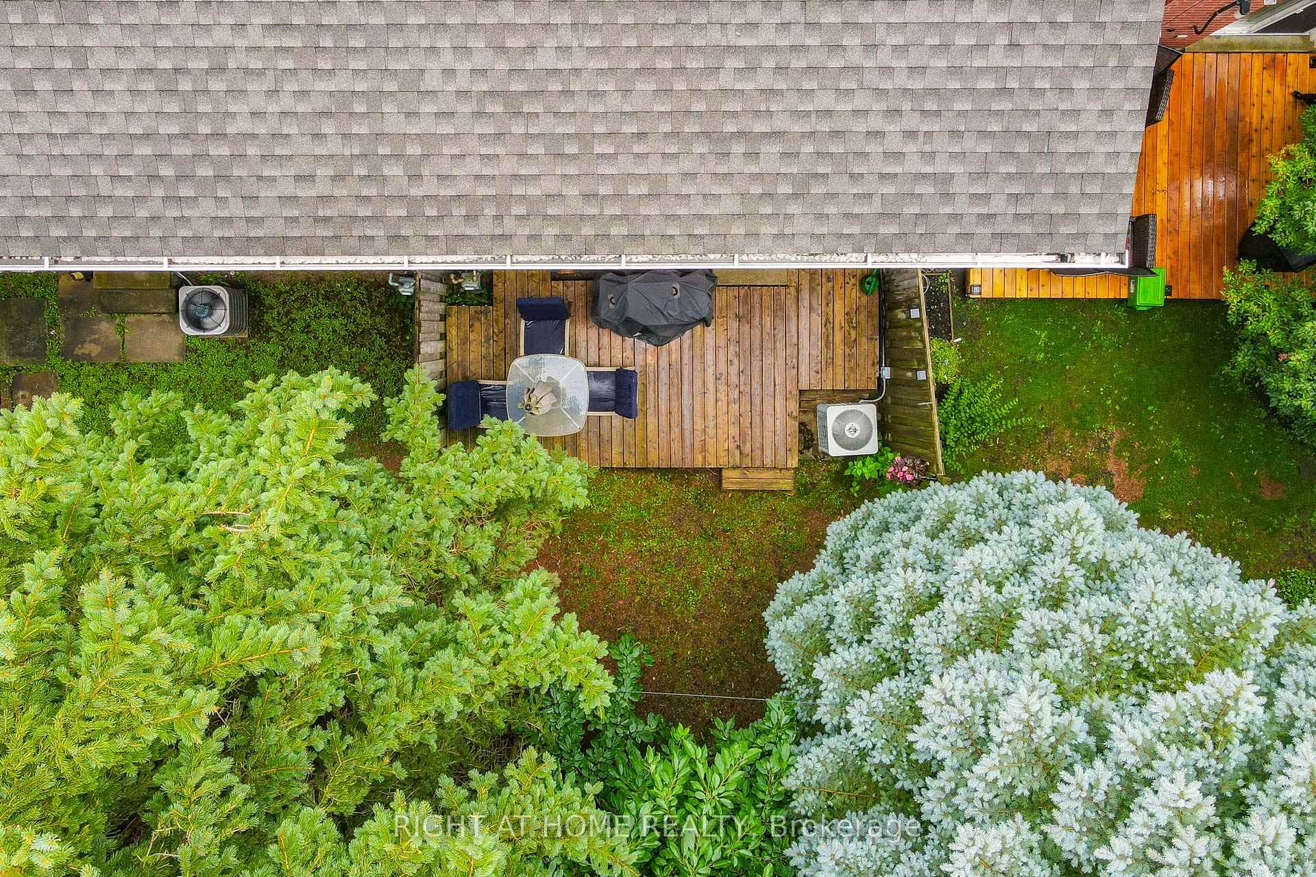 Photo 42 of 3 Beverly Lane, Halton Hills, Georgetown — HOMEH
