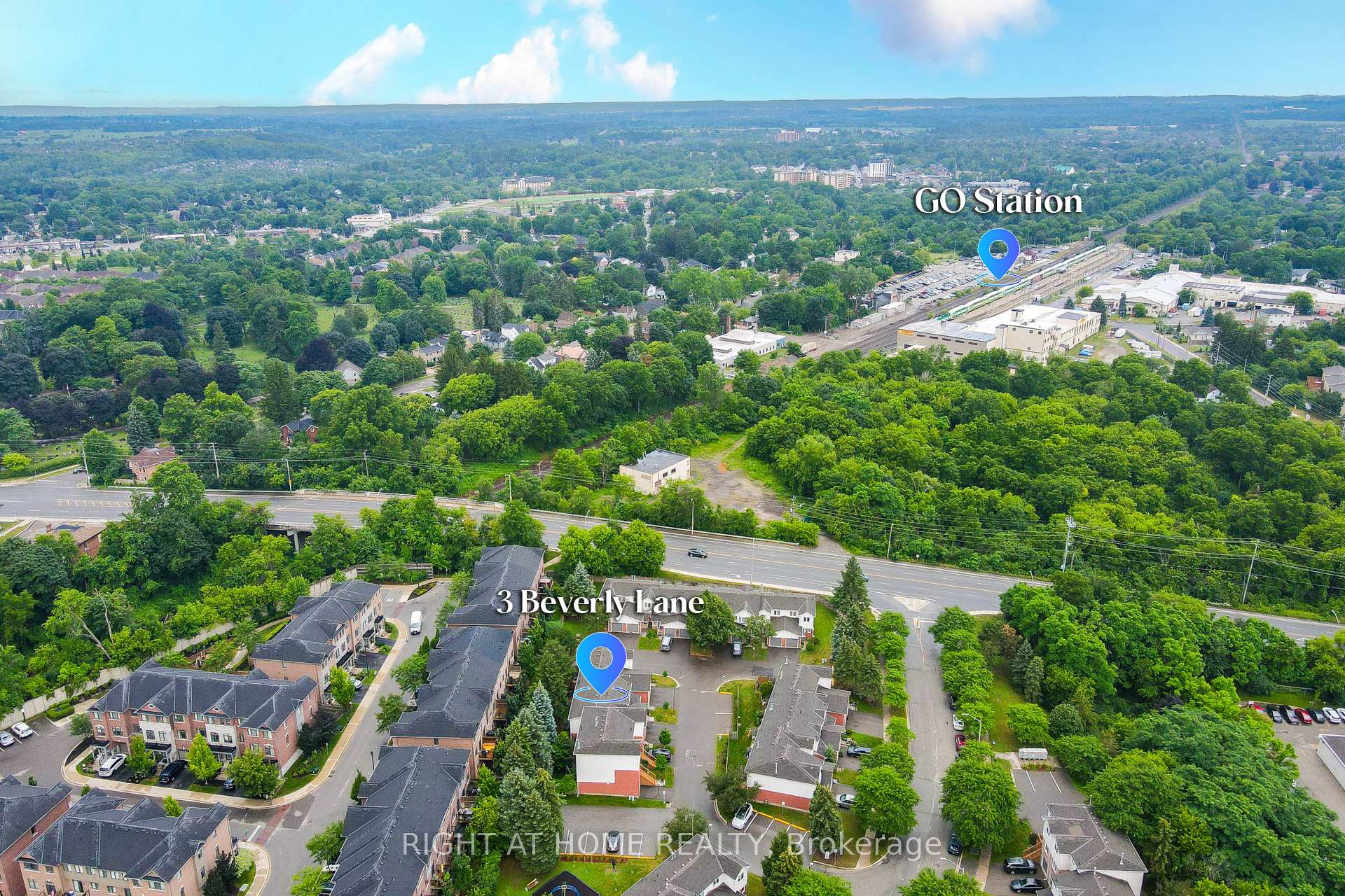 Photo 44 of 3 Beverly Lane, Halton Hills, Georgetown — HOMEH