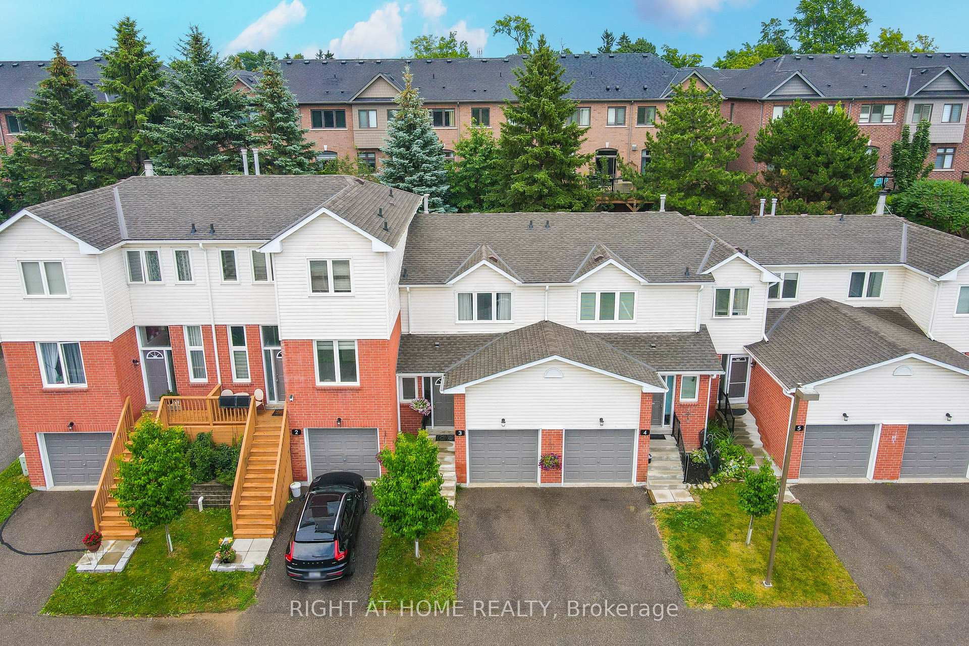 Photo 45 of 3 Beverly Lane, Halton Hills, Georgetown — HOMEH