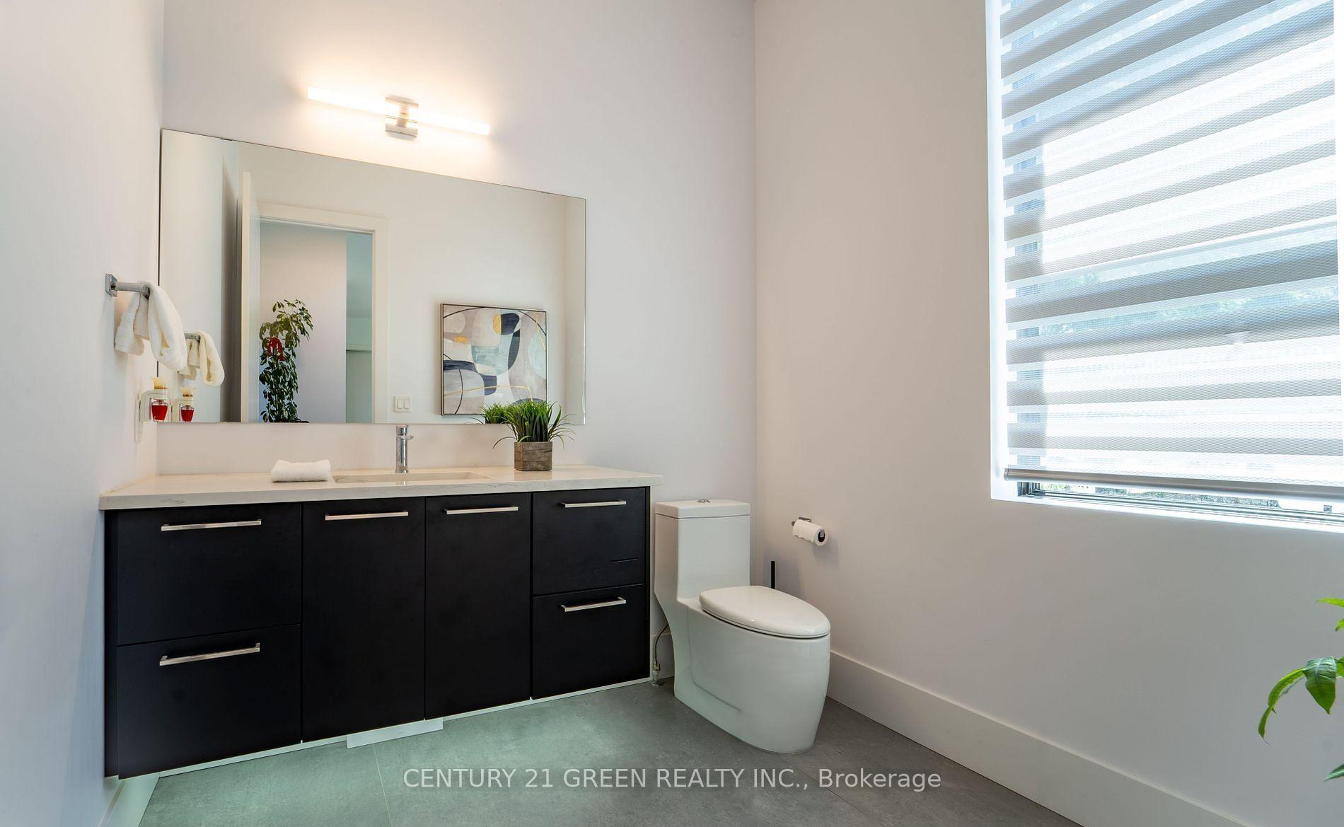 Photo 15 of 21222 Vanneck Road, Middlesex Centre, Melrose — HOMEH