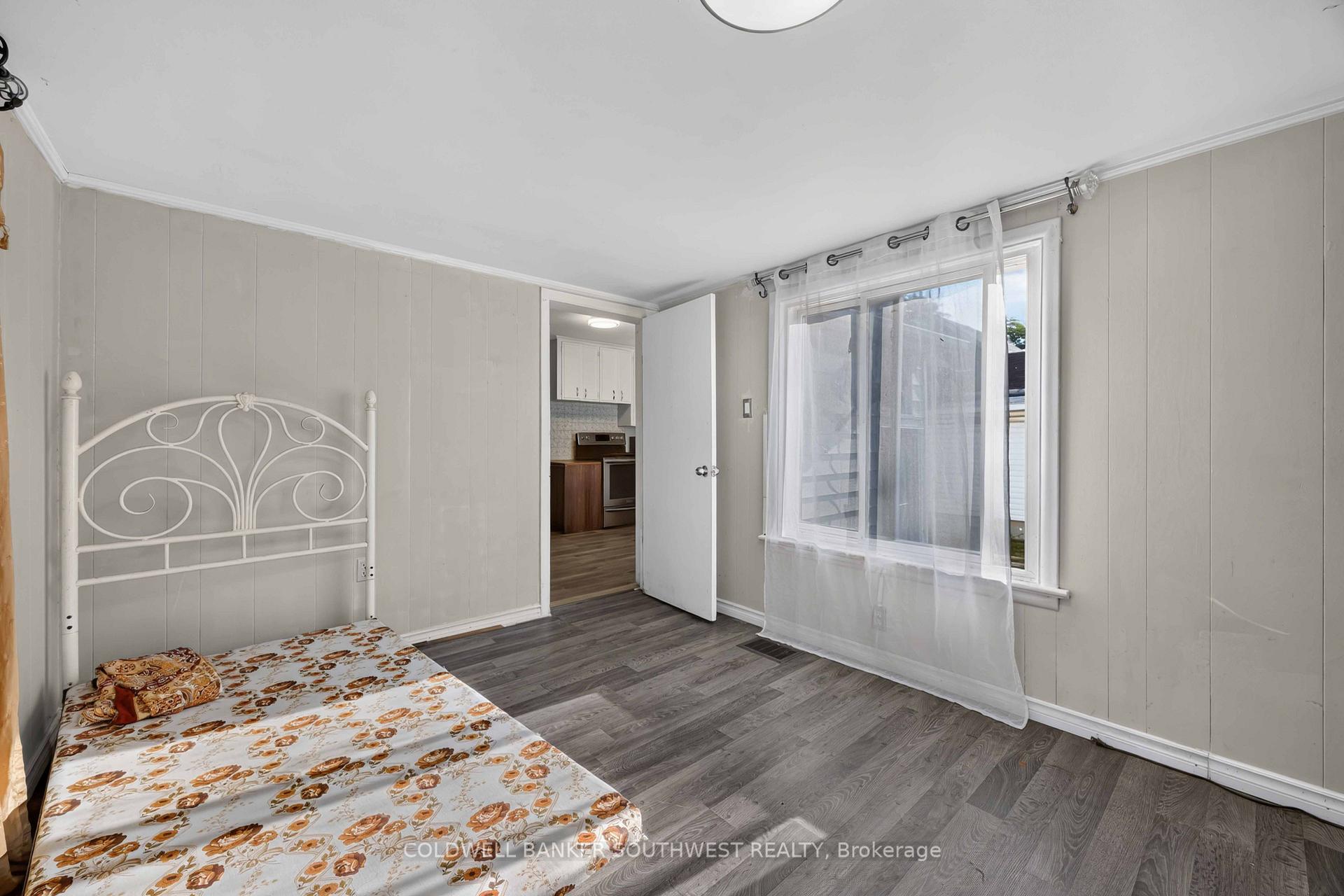 Photo 18 of 181 Campbell Street, Sarnia — HOMEH